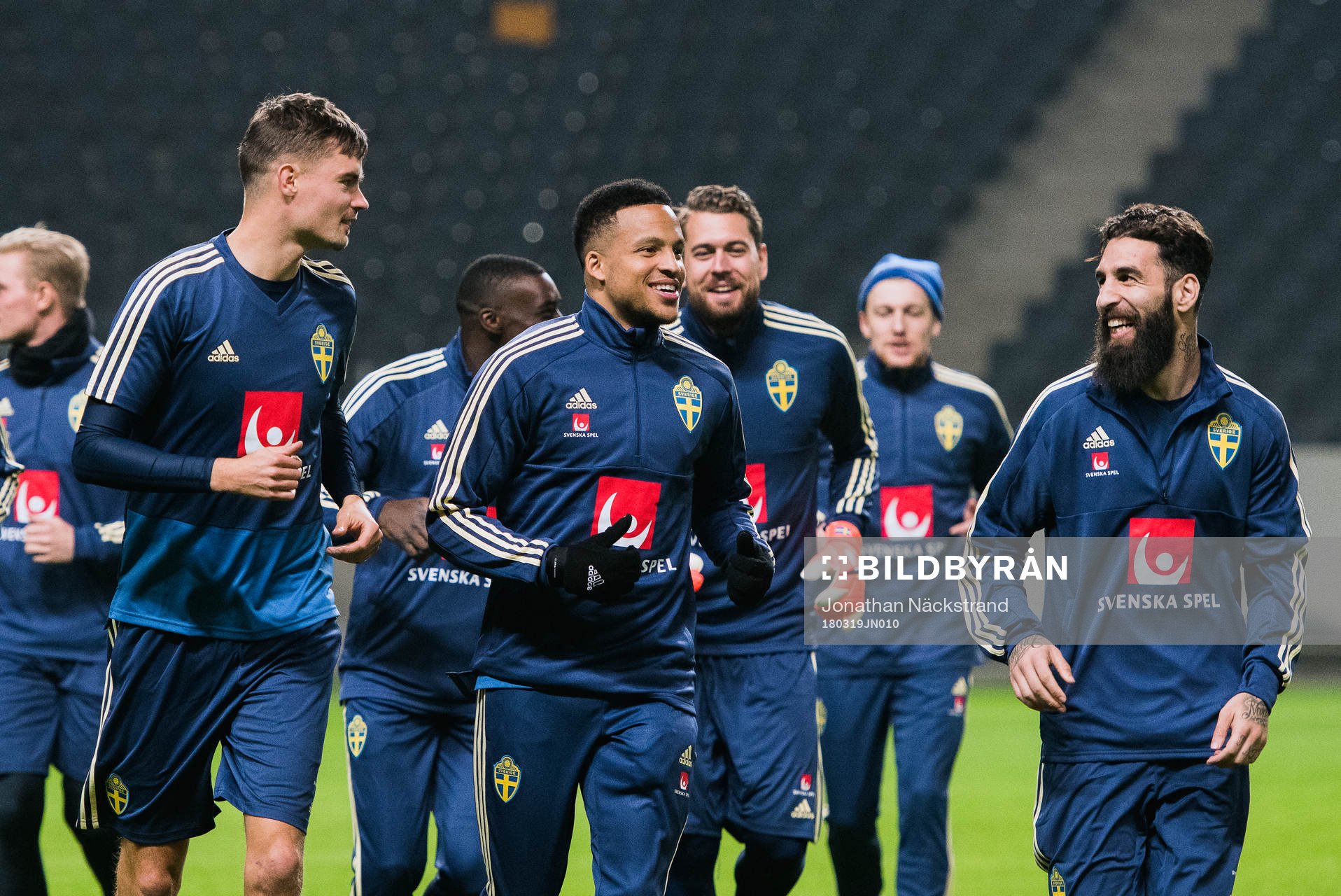 Sveriges Mikael Lustig, Martin Olsson och Jimmy Durmaz