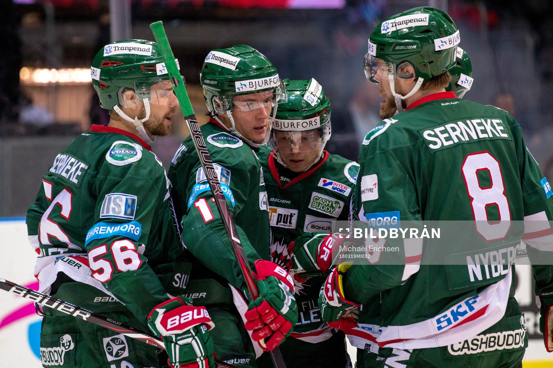 Frölundas Victor Olofsson jublar med lagkamrater