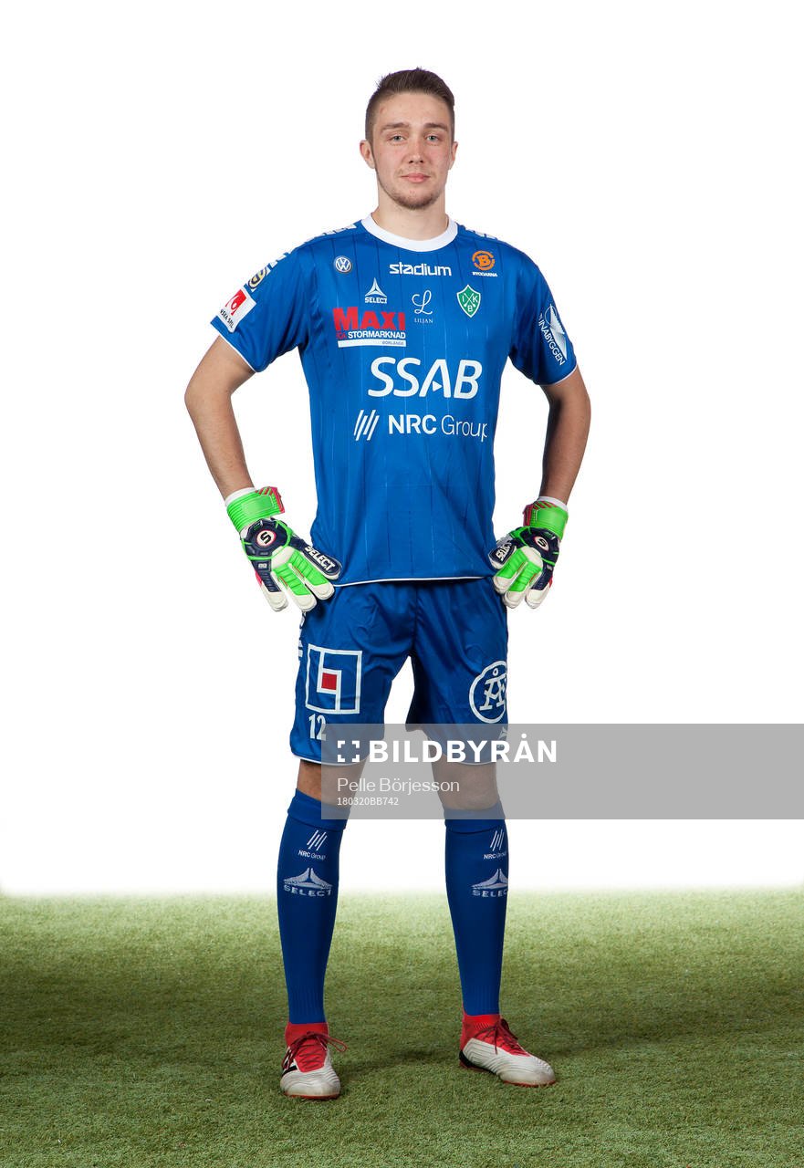 Brages målvakt Filip Roos