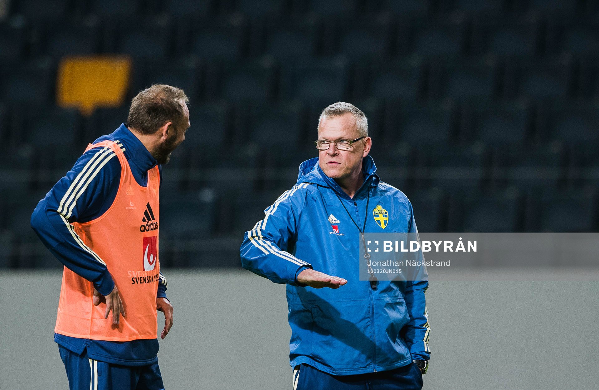 Sveriges Andreas Granqvist och förbundskapten Janne