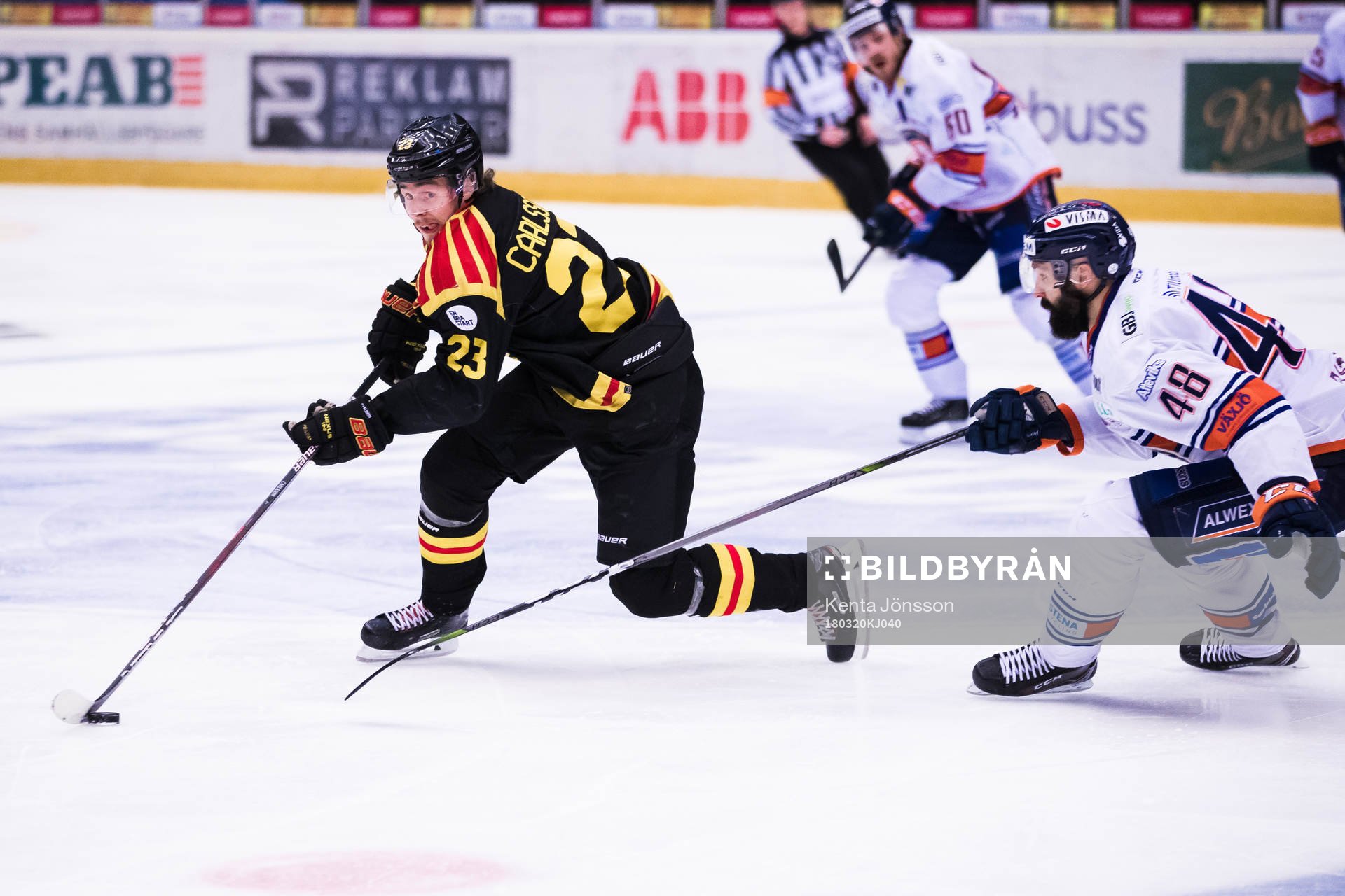 Brynäs Lucas Carlsson och Växjös Daniel Rahimi