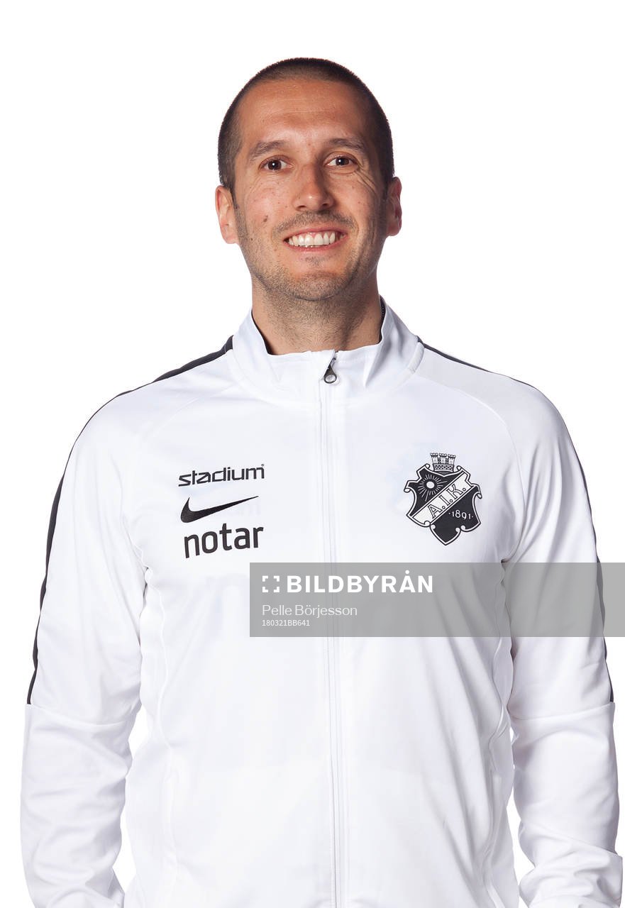 s fystränare Fredrik Devoto