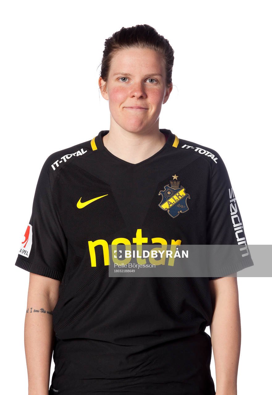s Caroline Röstlund