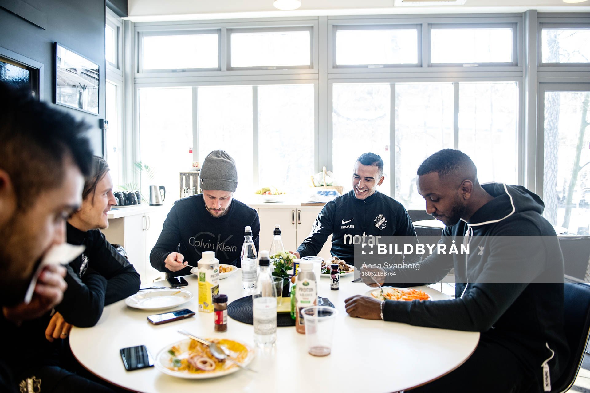 Nabil Bahoui, AIK fotboll, åter lunch med sina lagkamrater