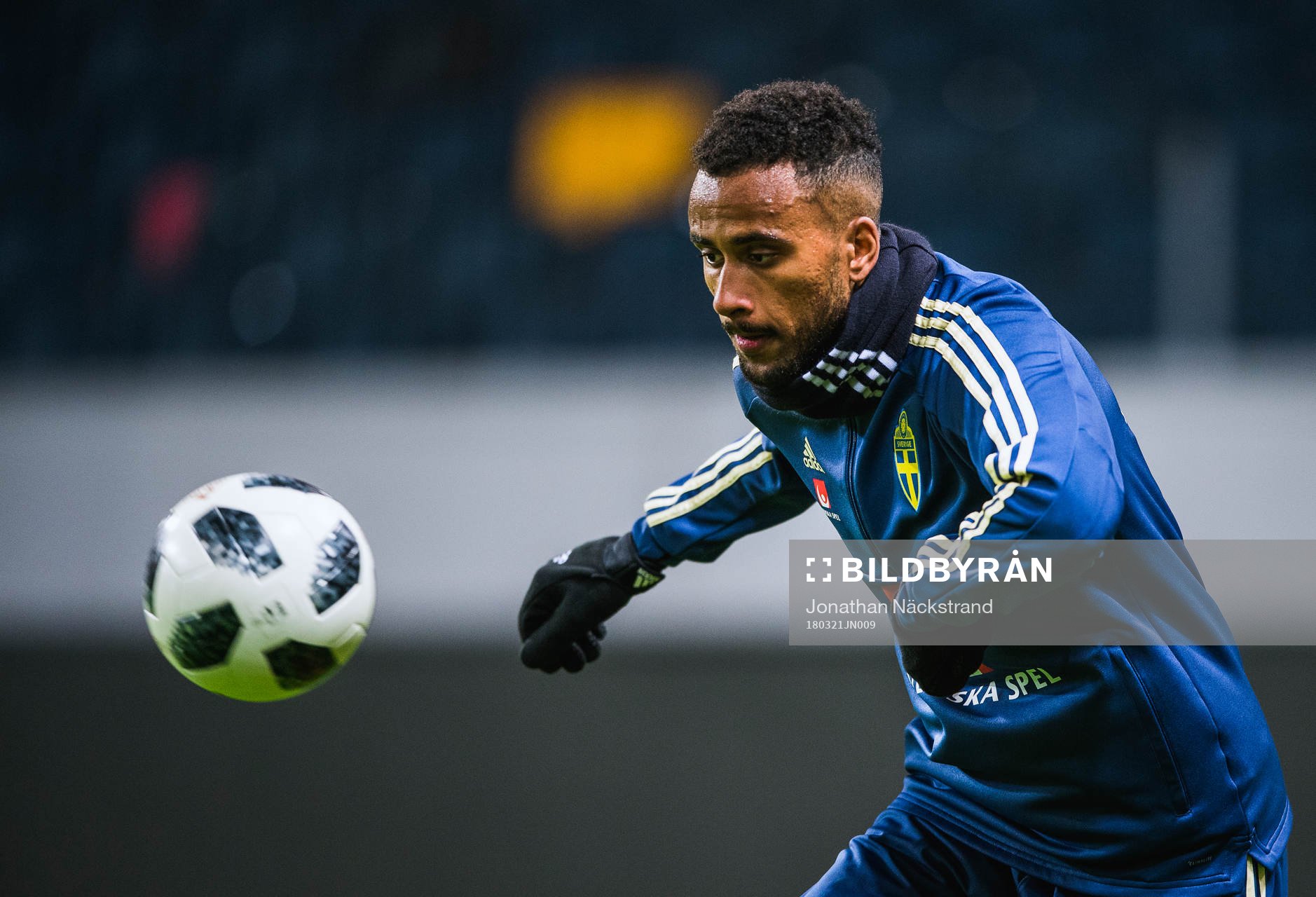 Sveriges Isaac Kiese Thelin
