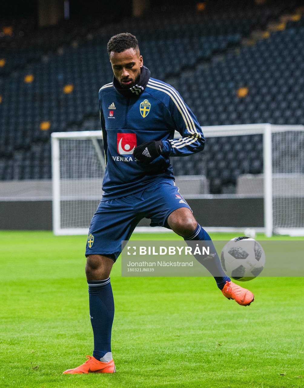 Sveriges Isaac Kiese Thelin