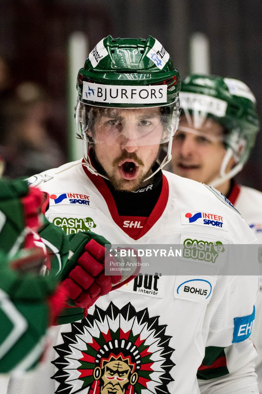 Frölundas Adam Almqvist jublar