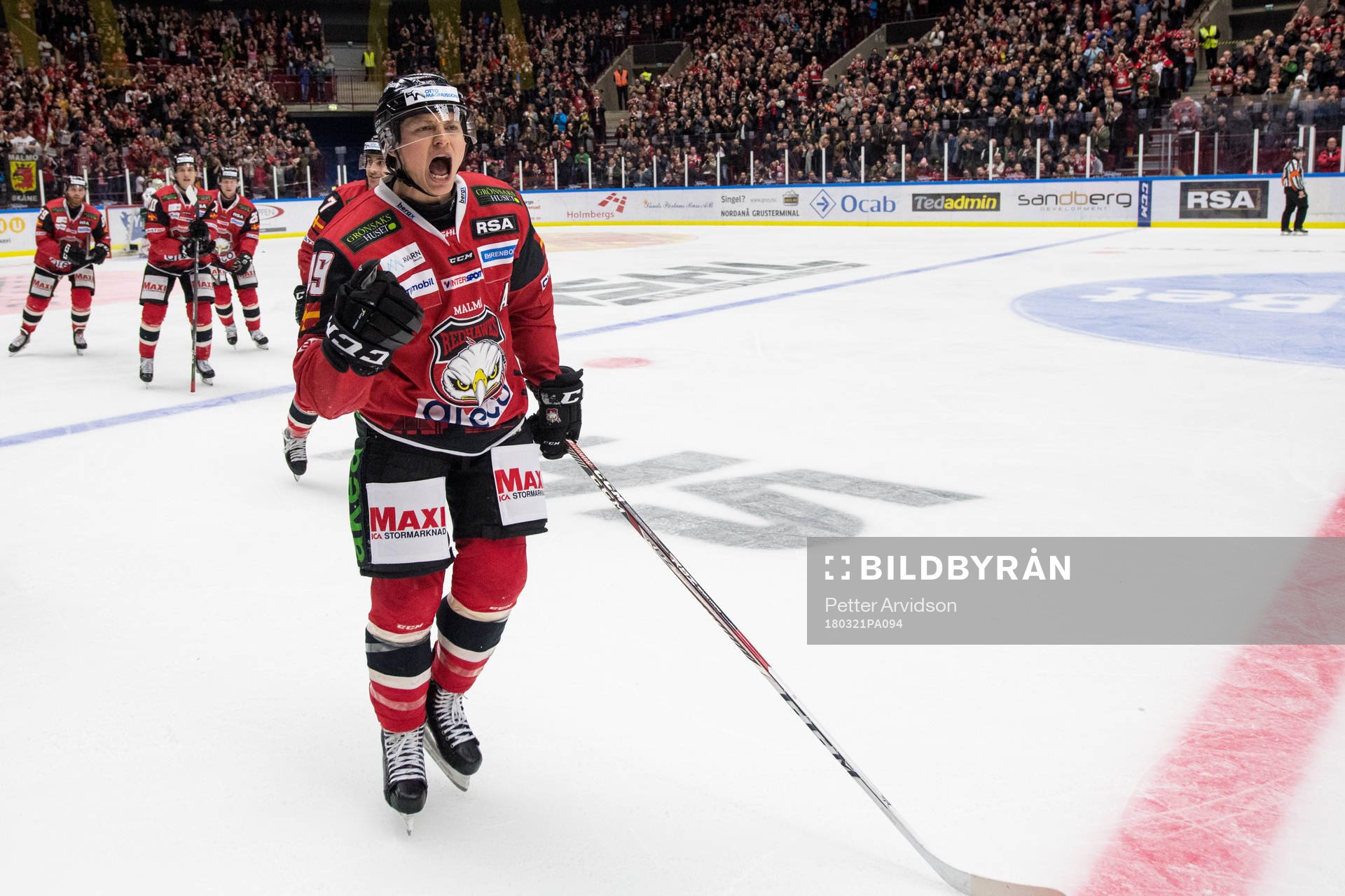 Malmö Redhawks Rhett Rakhshani jublar