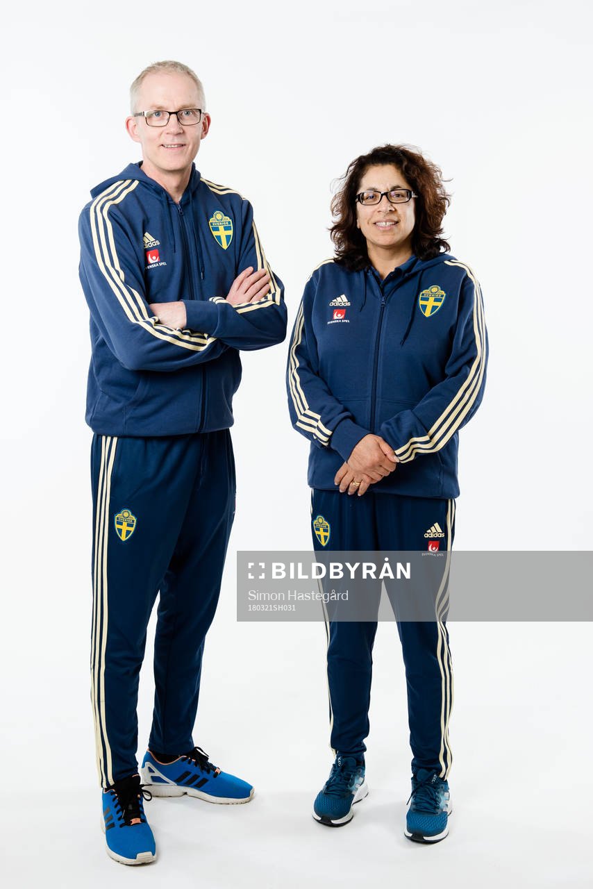 Staffan Stjernholm och Ester Kristiansson, kommunikatör