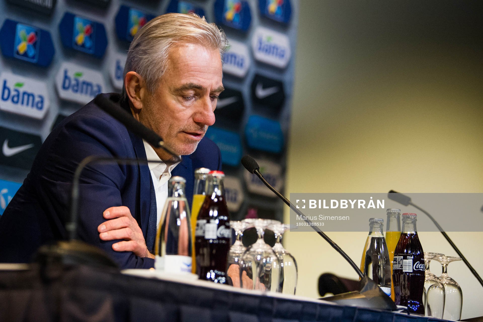 Bert van Marwijk, head coach of Australia