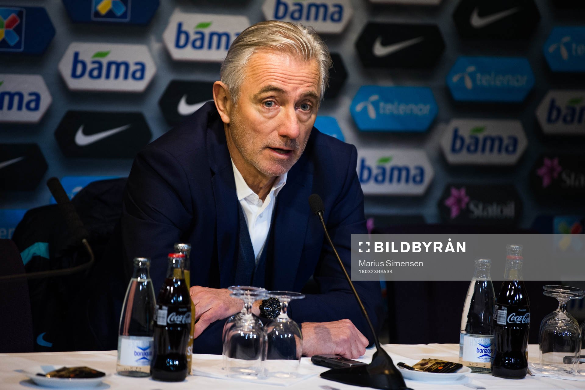 Bert van Marwijk, head coach of Australia