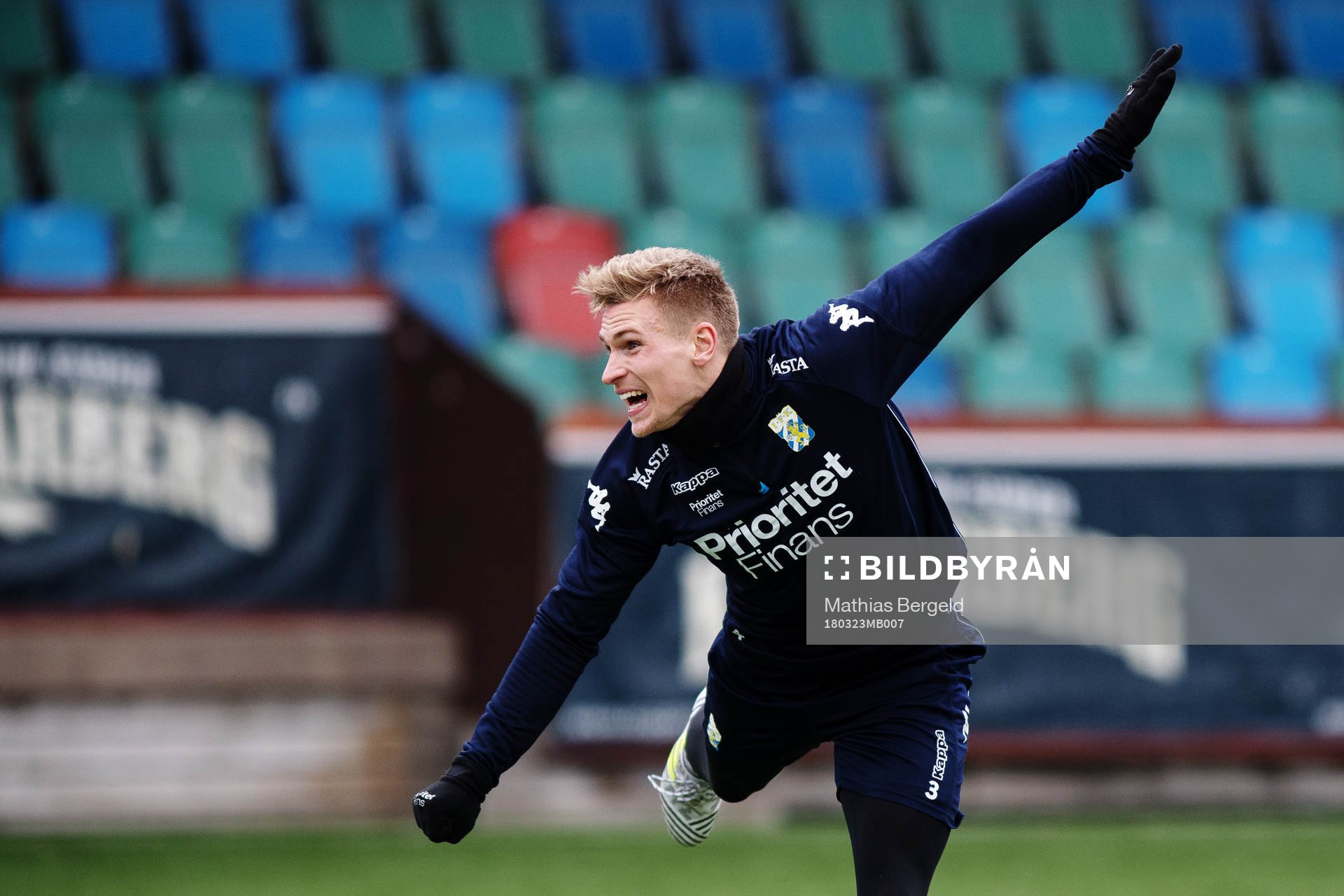Carl Starfelt under en träning med det allsvenska fotbollslaget IFK Göteborg den 23 mars 2018 i Göteborg.