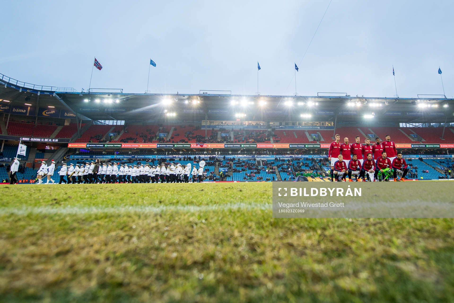 Kristoffer Ajer (2nd row), Tore Reginiussen, Markus