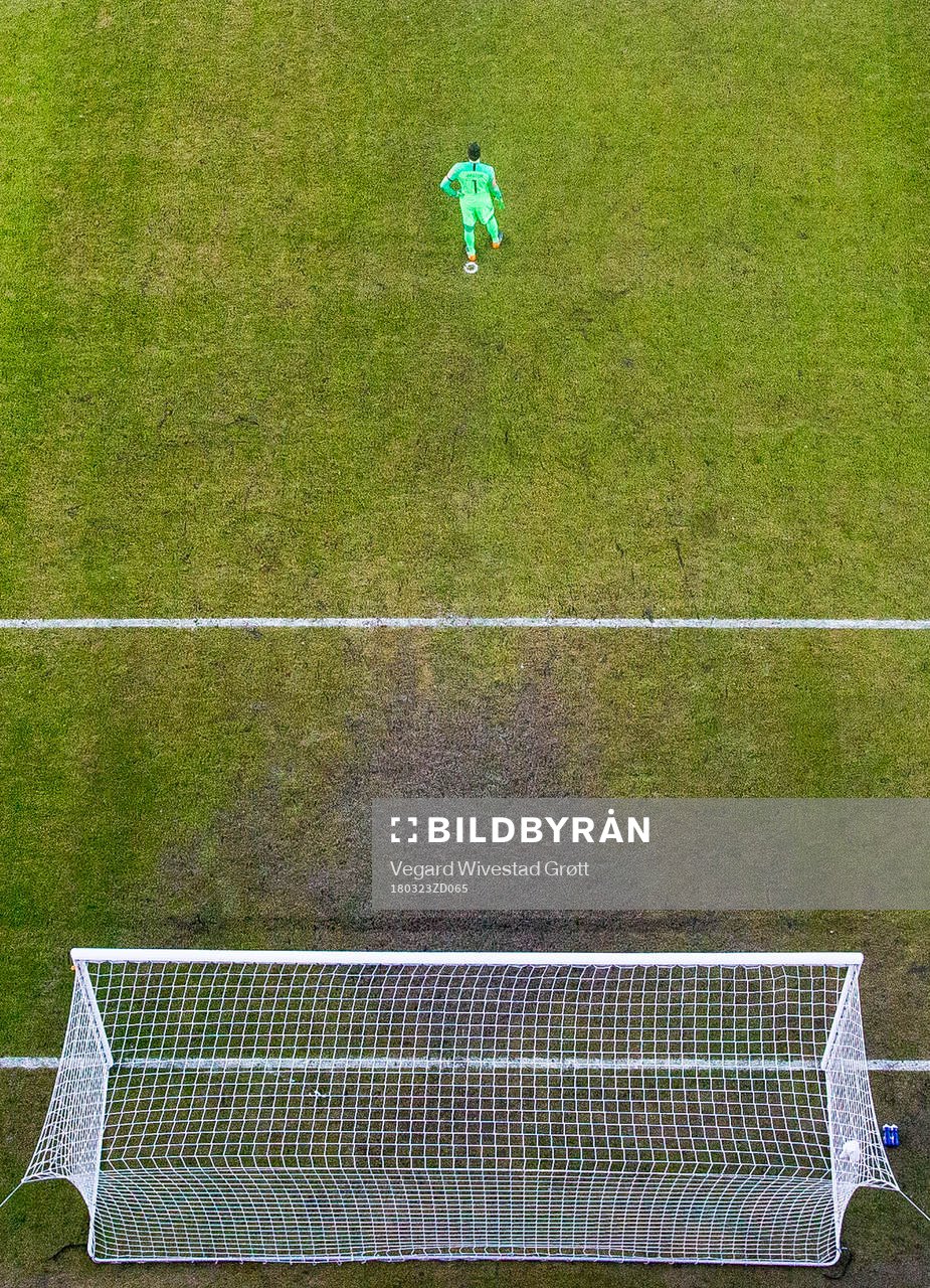 Goalkeeper Rune Almenning Jarstein of Norway