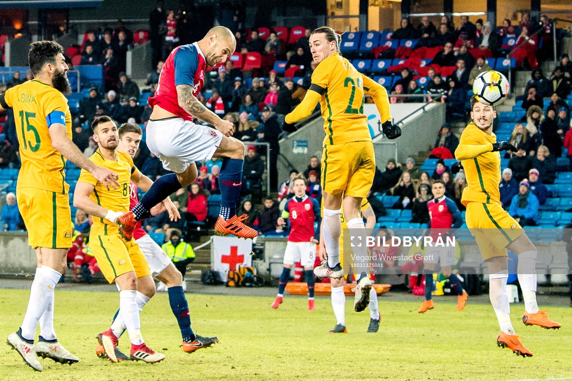 Tore Reginiussen of Norway scores 2-1