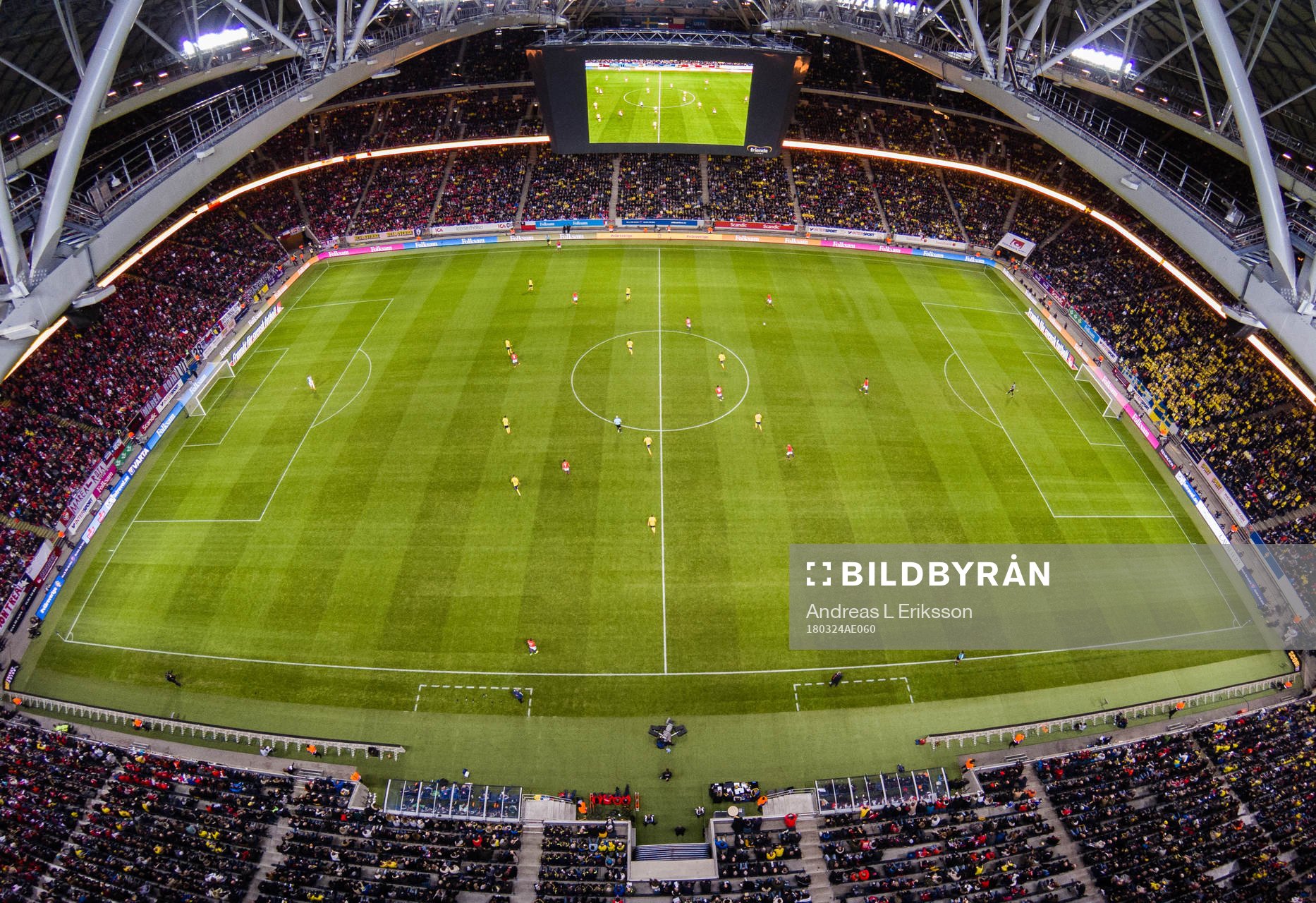 Generell vy över Friends Arena under träningslandskampen i fotboll mellan Sverige och Chile den 24 mars 2018 i Stockholm.