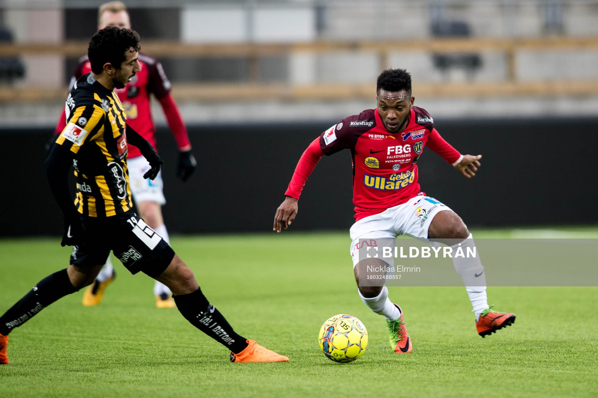 Falkenbergs Enock Kwakwa mot Häckens Daleho Irandust