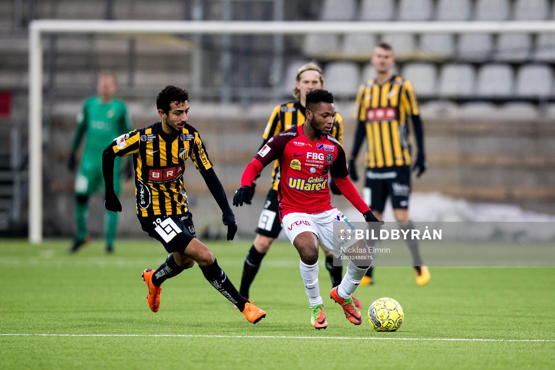 Falkenbergs Enock Kwakwa mot Häckens Daleho Irandust