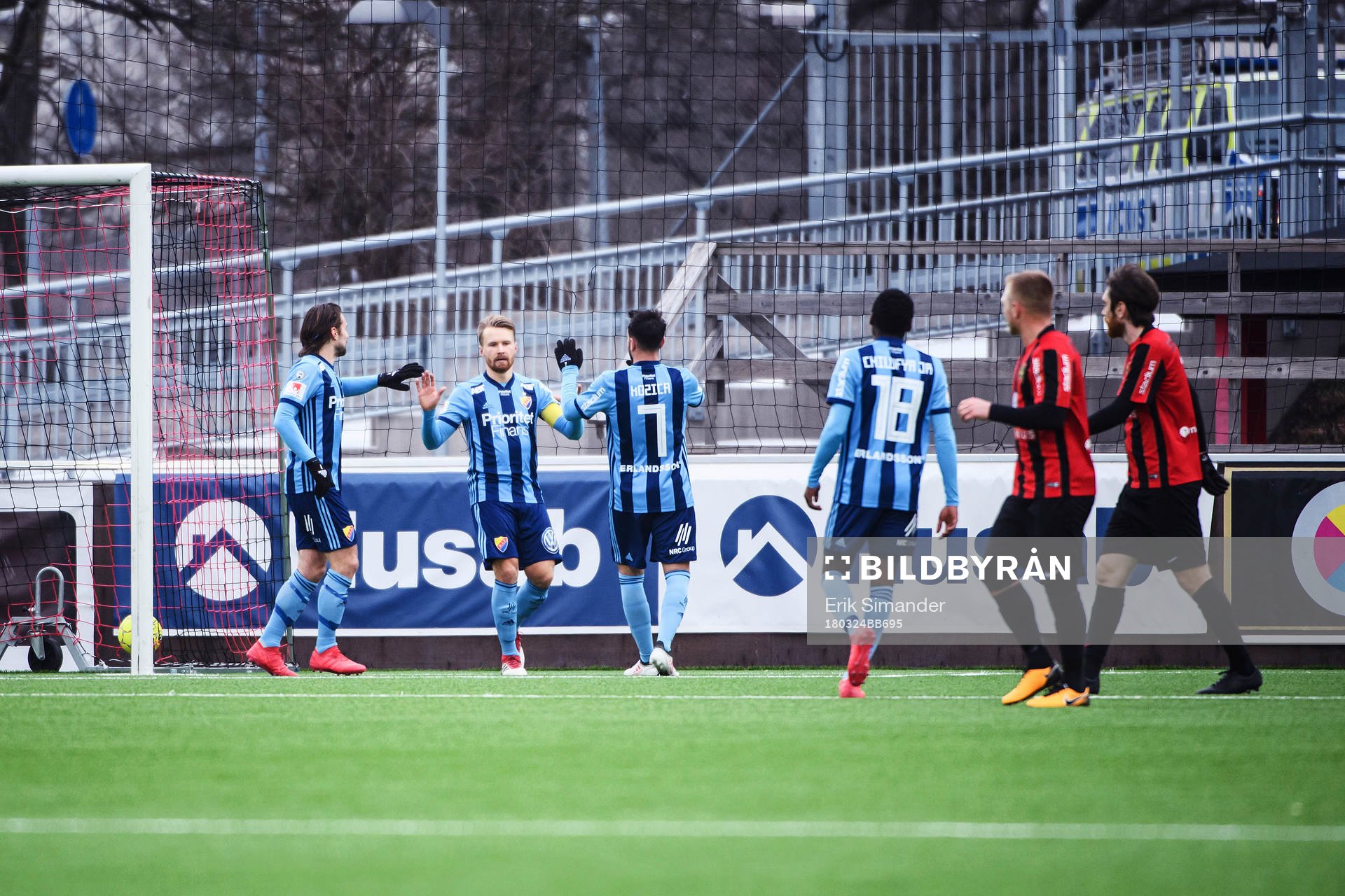 Djurgårdens Jacob Une Larsson jublar