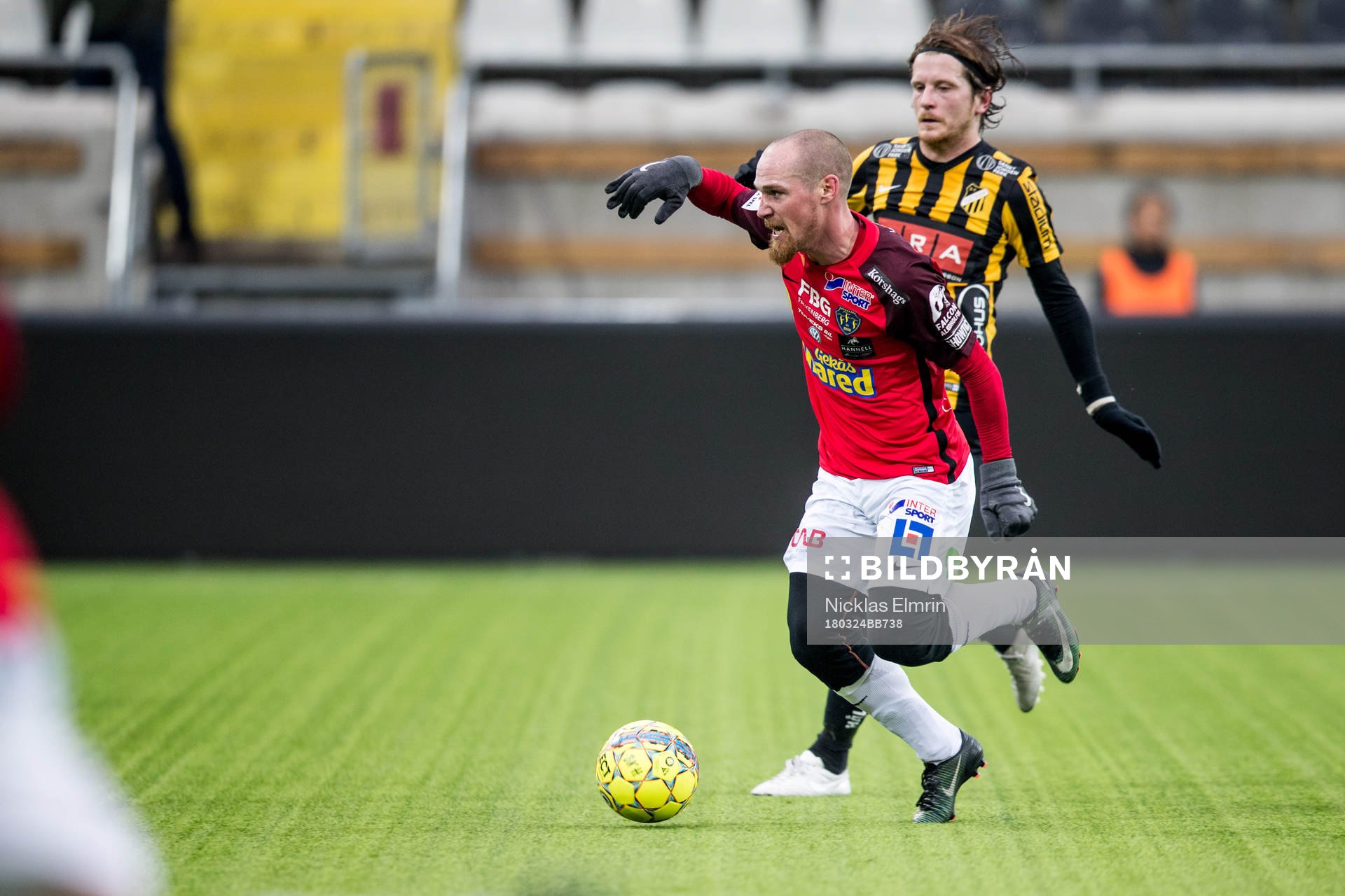 Falkenbergs Christoffer Carlsson mot Häckens Erik Friberg