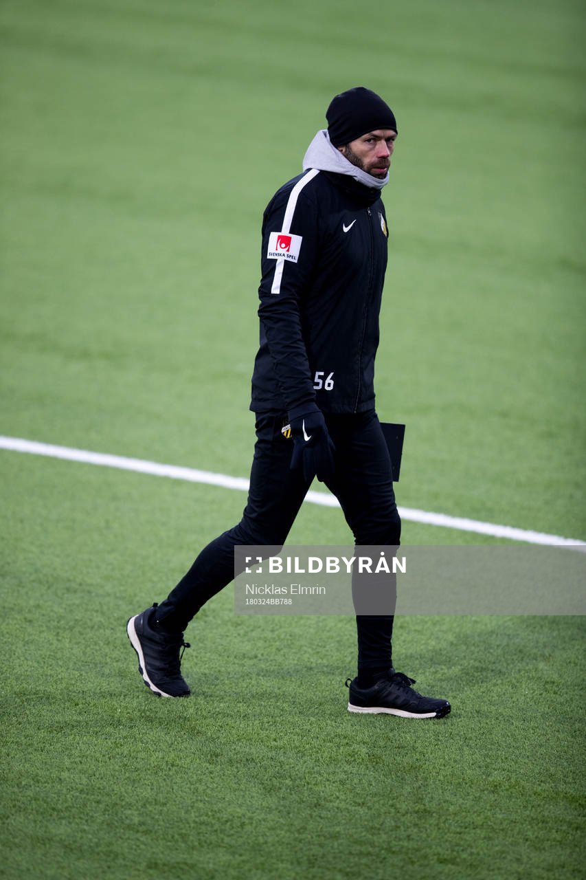 Häckens tränare Andreas Alm