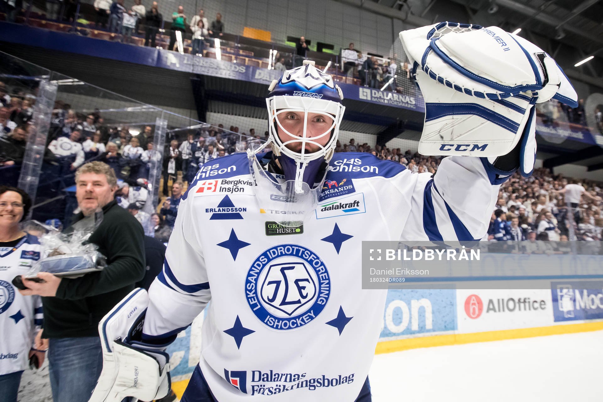 Leksands målvakt Tex Williamsson jublar