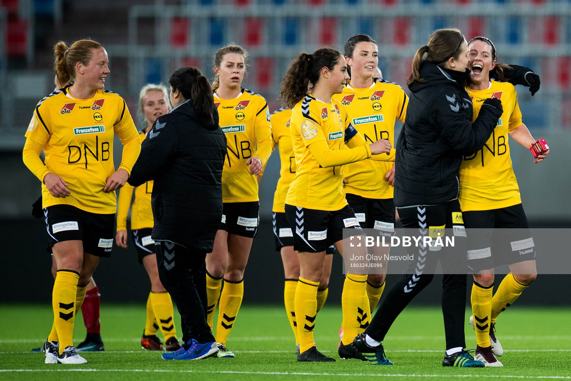 The players of LSK Kvinner celebrate after winning the Toppserien match between Vålerenga and LSK Kvinner on March 24, 2018 in Oslo.