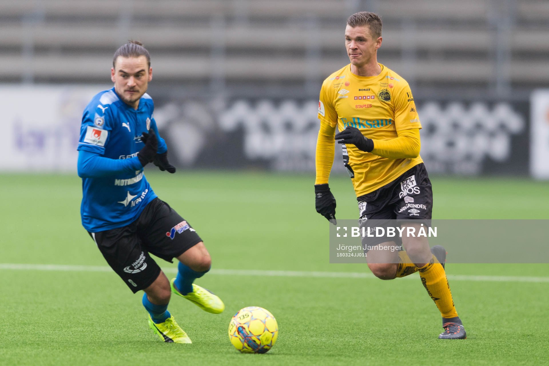 Elfsborgs Samuel Holmén och Halmstads Pontus Silfwer