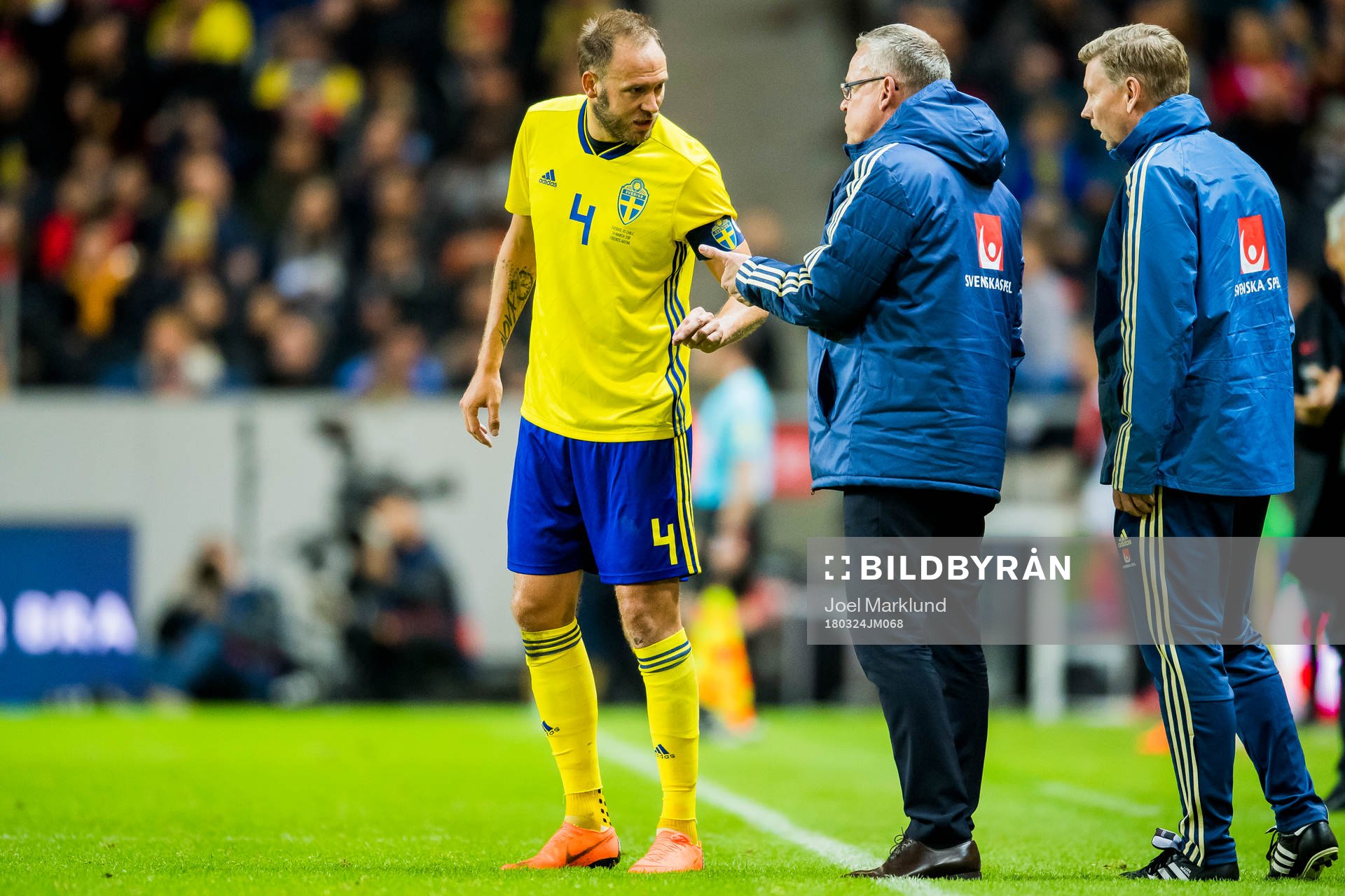 Sveriges Andreas Granqvist och förbundskapten Janne