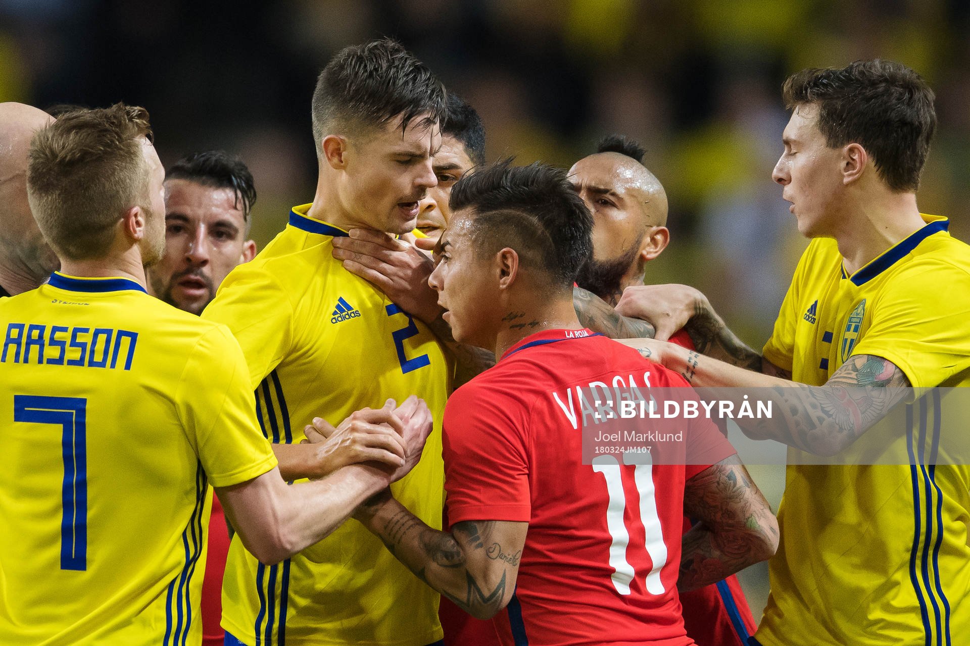 Sveriges Sebastian Larsson, Mikael Lustig och Victor