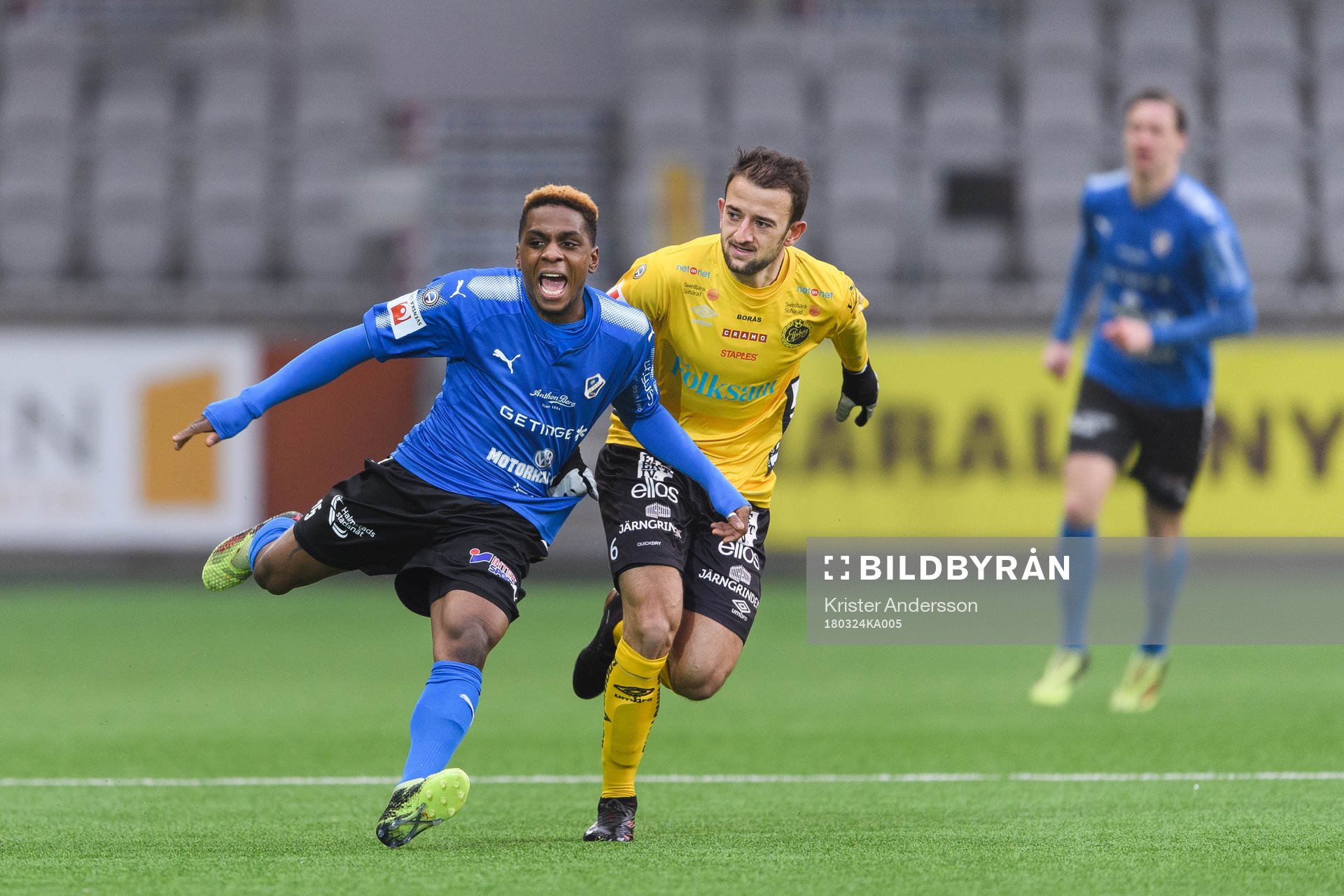 Halmstads Dida Rashidi och Elfsborgs Robert Gojani