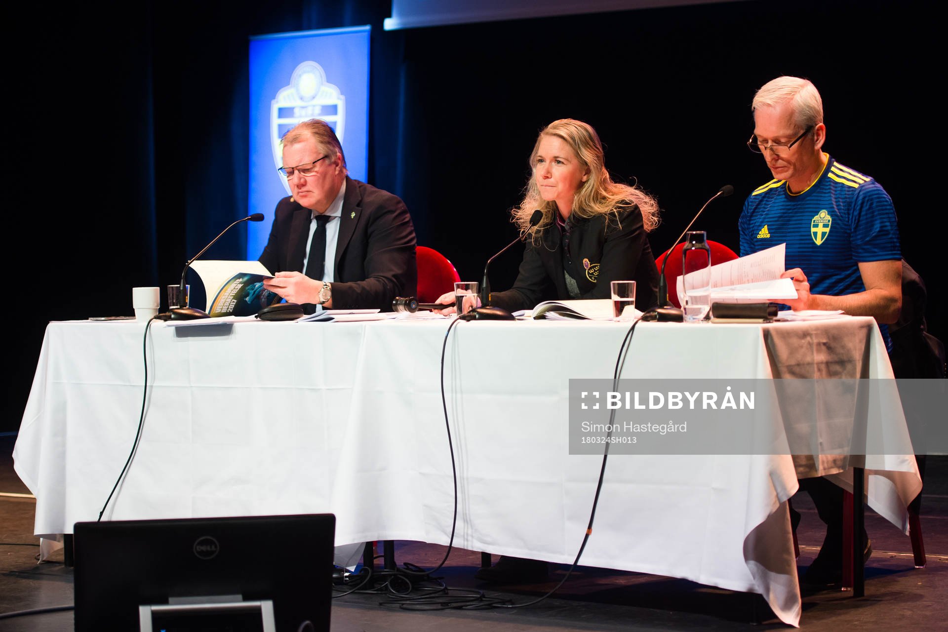 Karl-Erik Nilsson, Ordförande Fotbollförbundet , Maria Möller, mötesordförande och Svenska golfförbudets ordförande, samt Håkan Sjöstrand, Generalsekreterare under Svenska Fotbollsförbundets årsmöte den 24 mars 2018 i Stockholm.