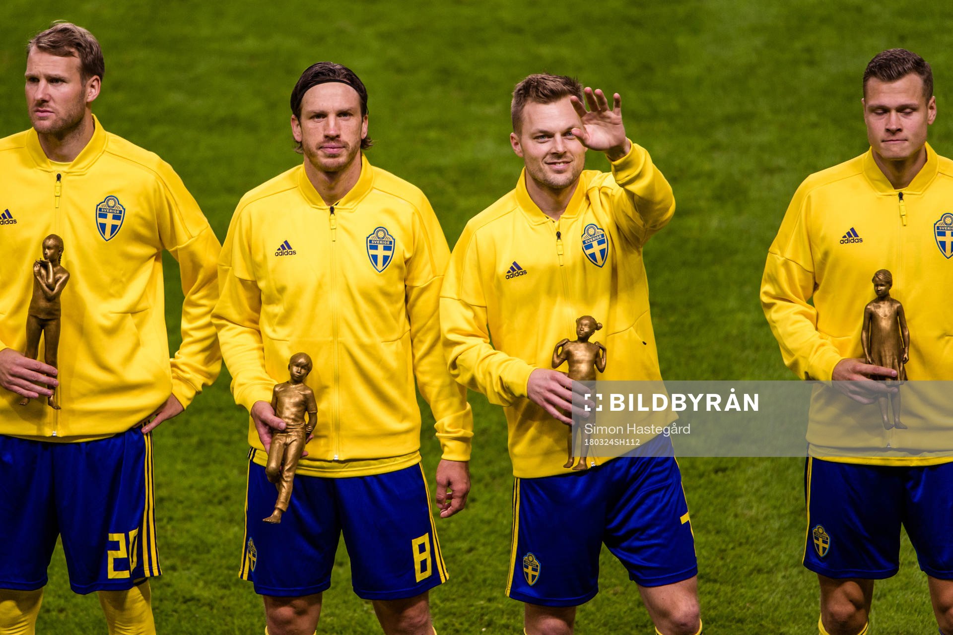Sveriges Ola Toivonen , Gustav Svensson , Sebastian Larsson