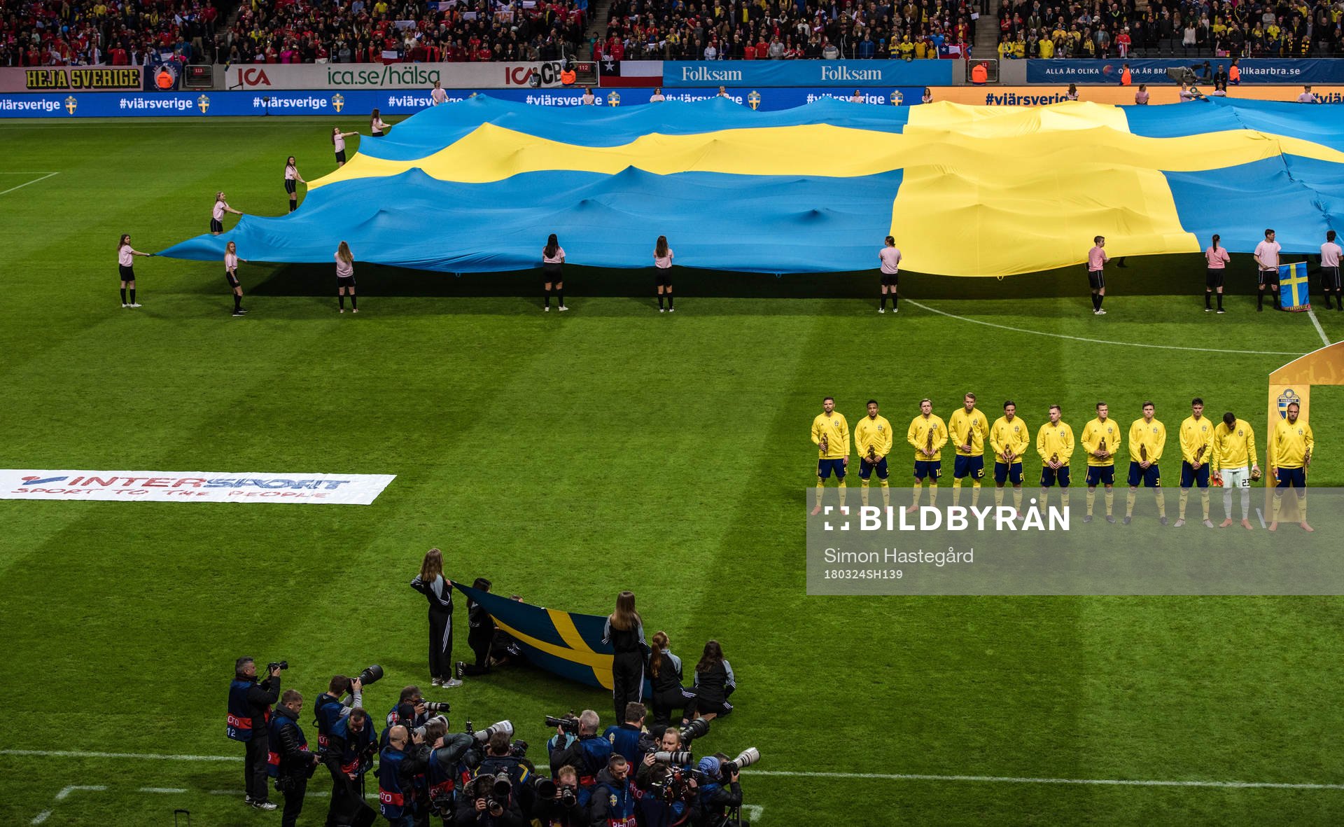 Sveriges startelva före träningslandskampen i fotboll