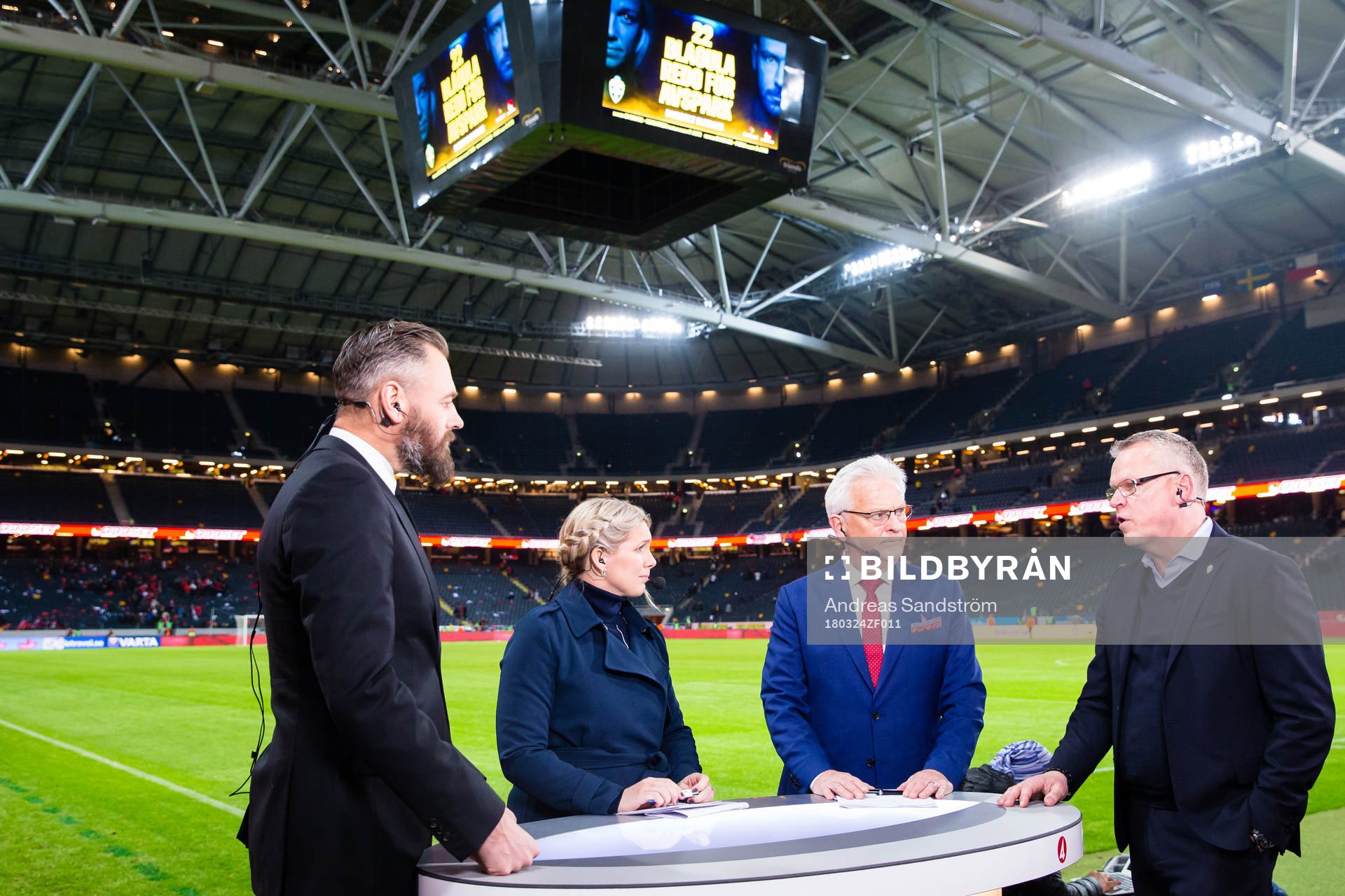 s Olof Lundh, Anna Brolin och Hasse Backe