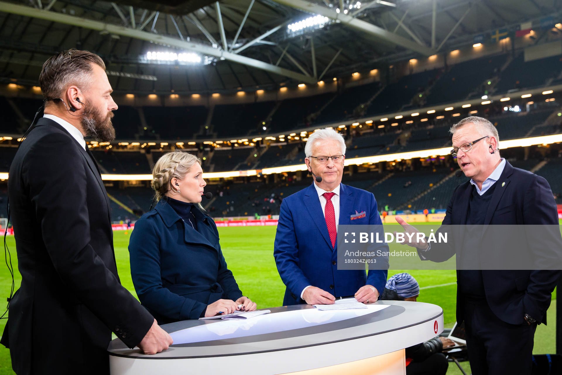 s Olof Lundh, Anna Brolin och Hasse Backe