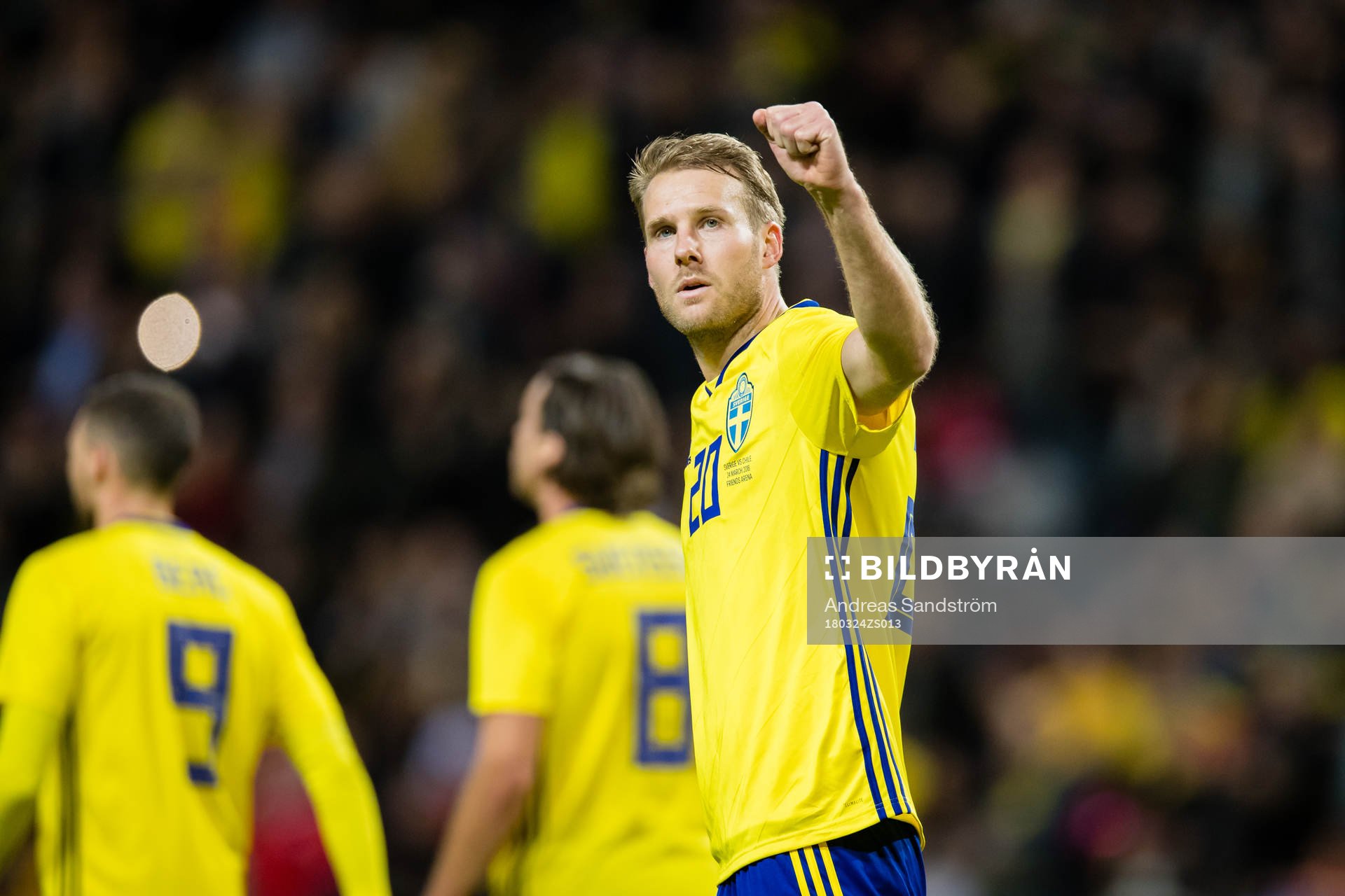 Sveriges Ola Toivonen jublar