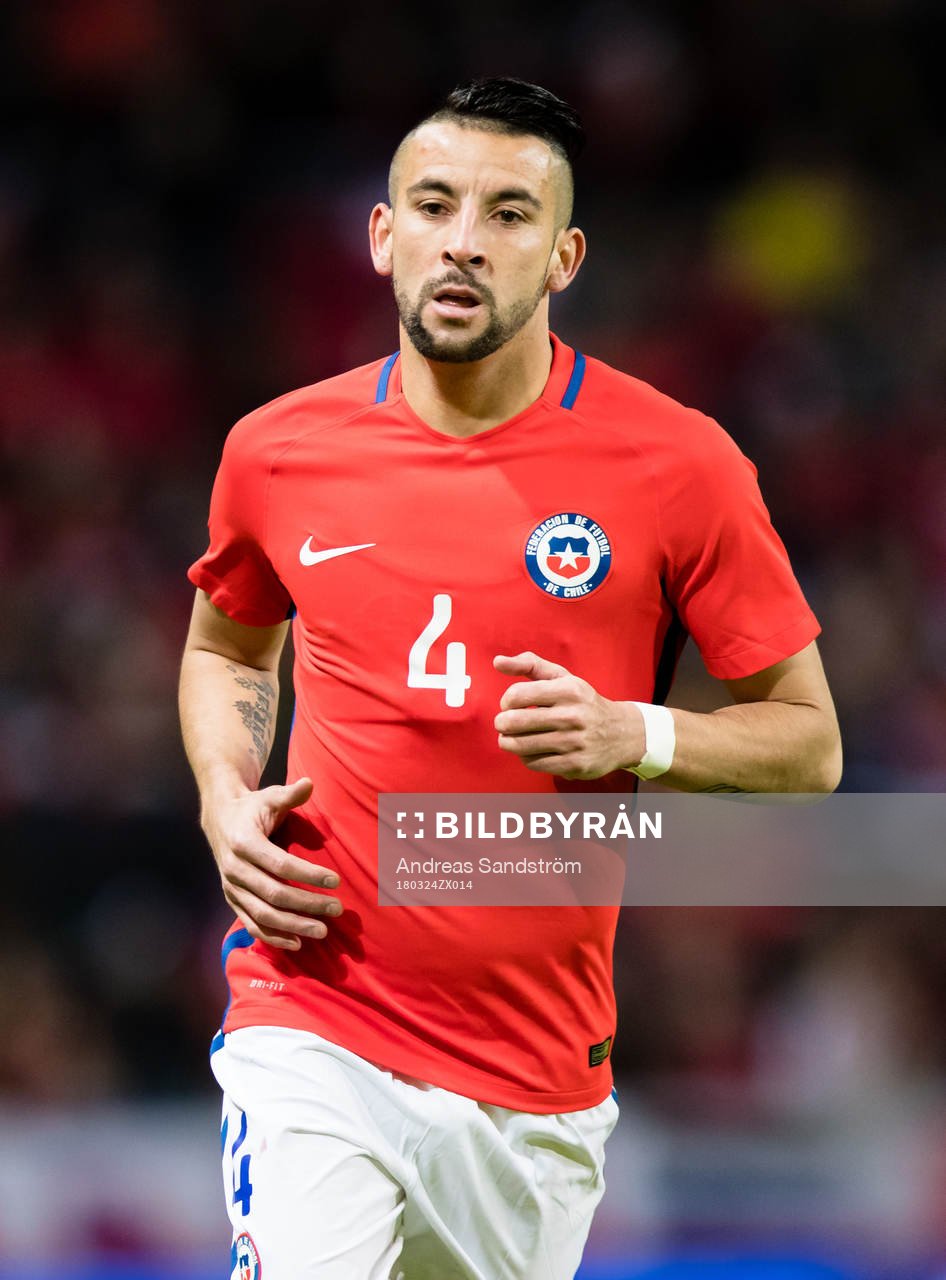 Chiles Mauricio Isla