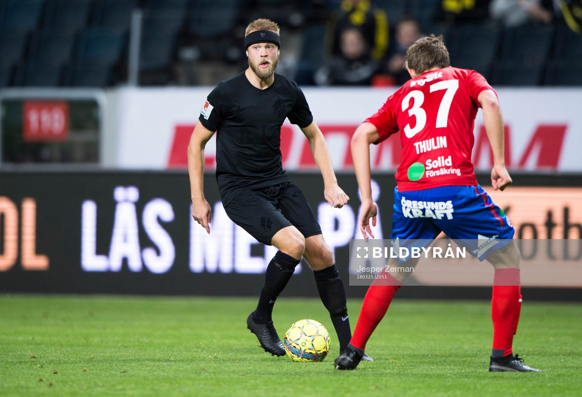 s Daniel Sundgren och Helsingborgs Carl Thulin