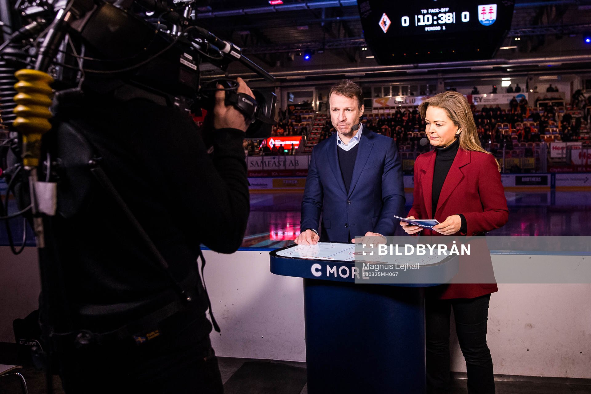 Cmores Mike Helber och Marika Eriksson