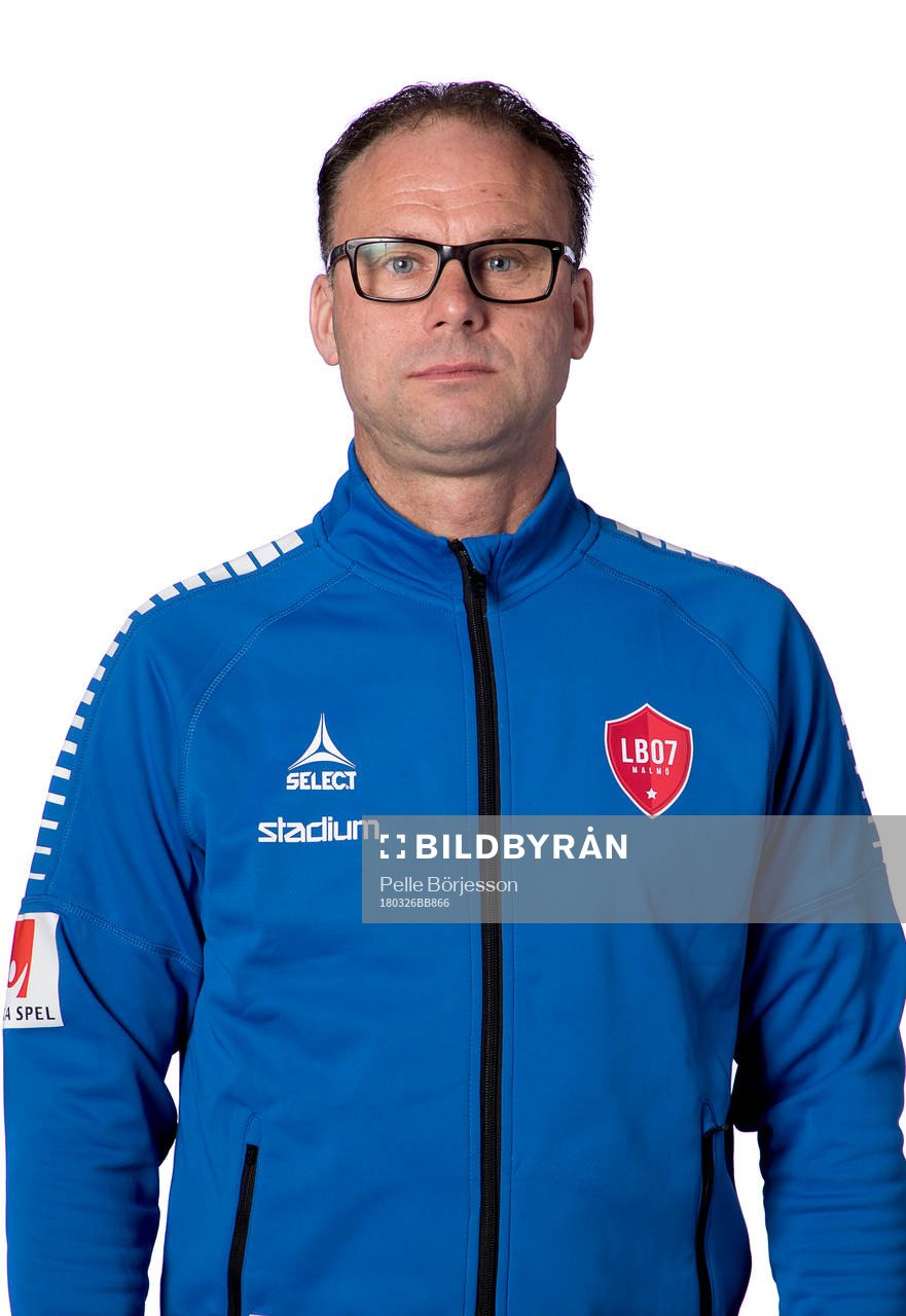 LB07s assisterande tränare Benny Fehrlund