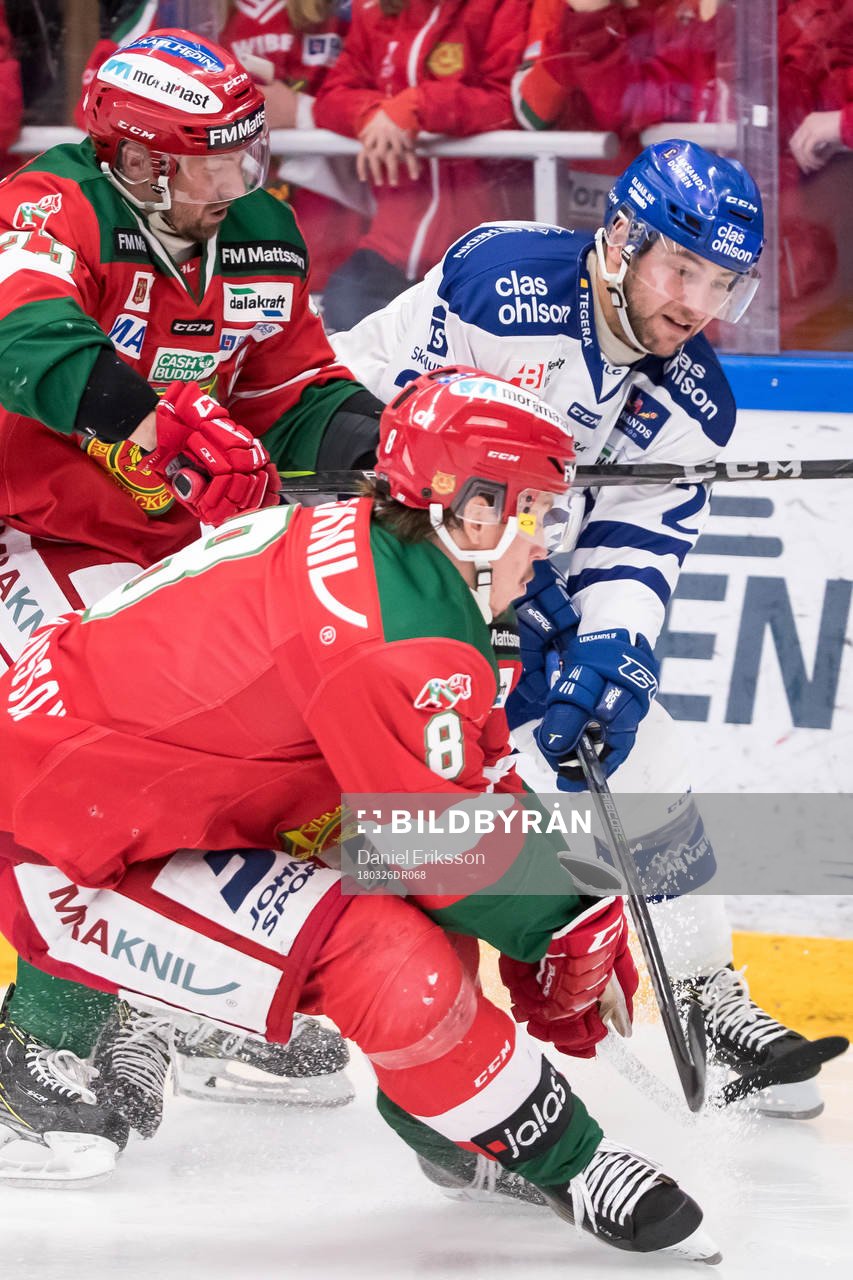 Leksands Alex Friesen och Moras Robin Johansson  i