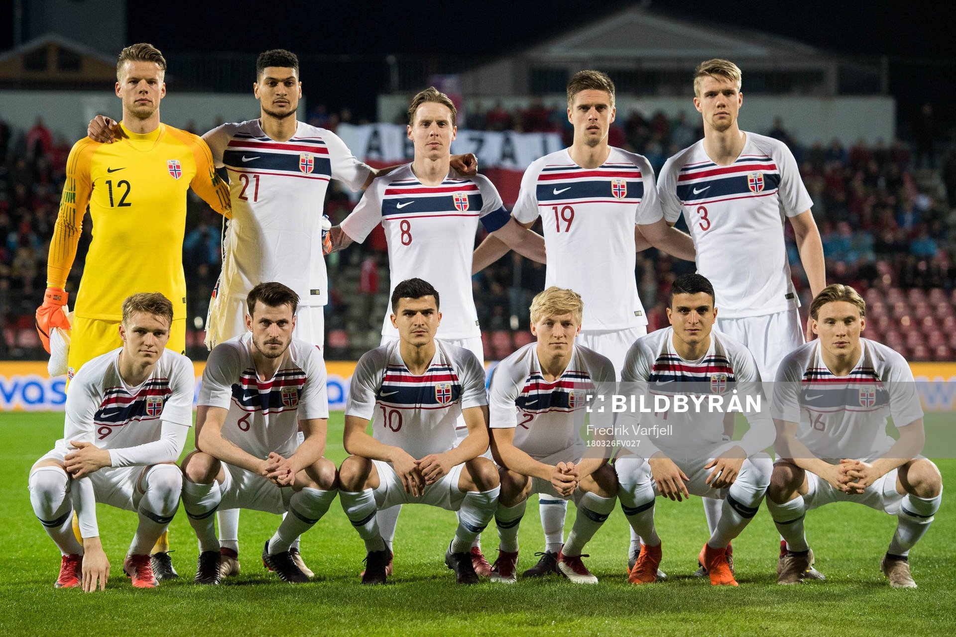 Goalkeeper Ørjan Håskjold Nyland (2nd row), Bjørn Maars