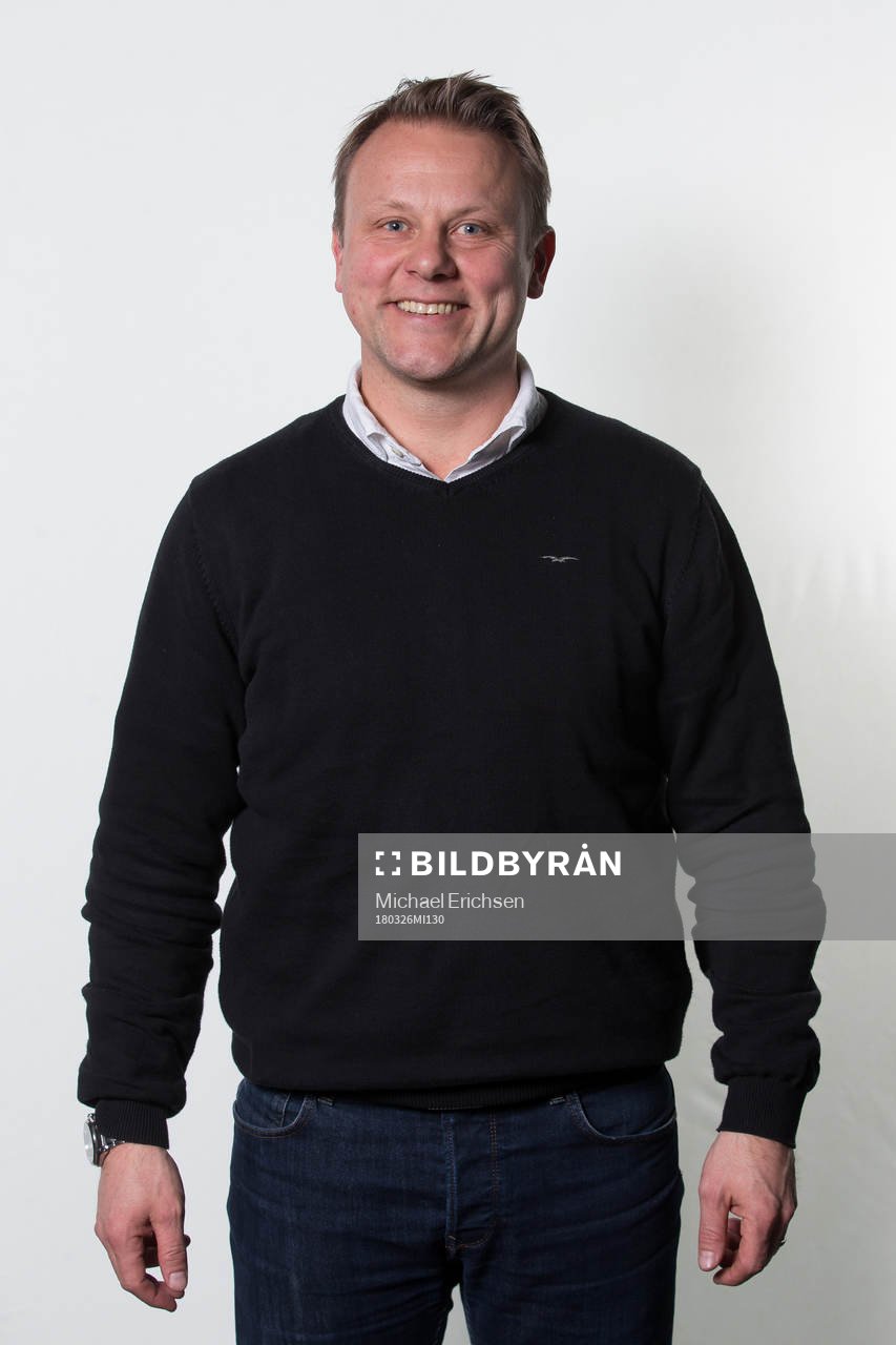 Frej Täbys tränare Roberth Björknesjö