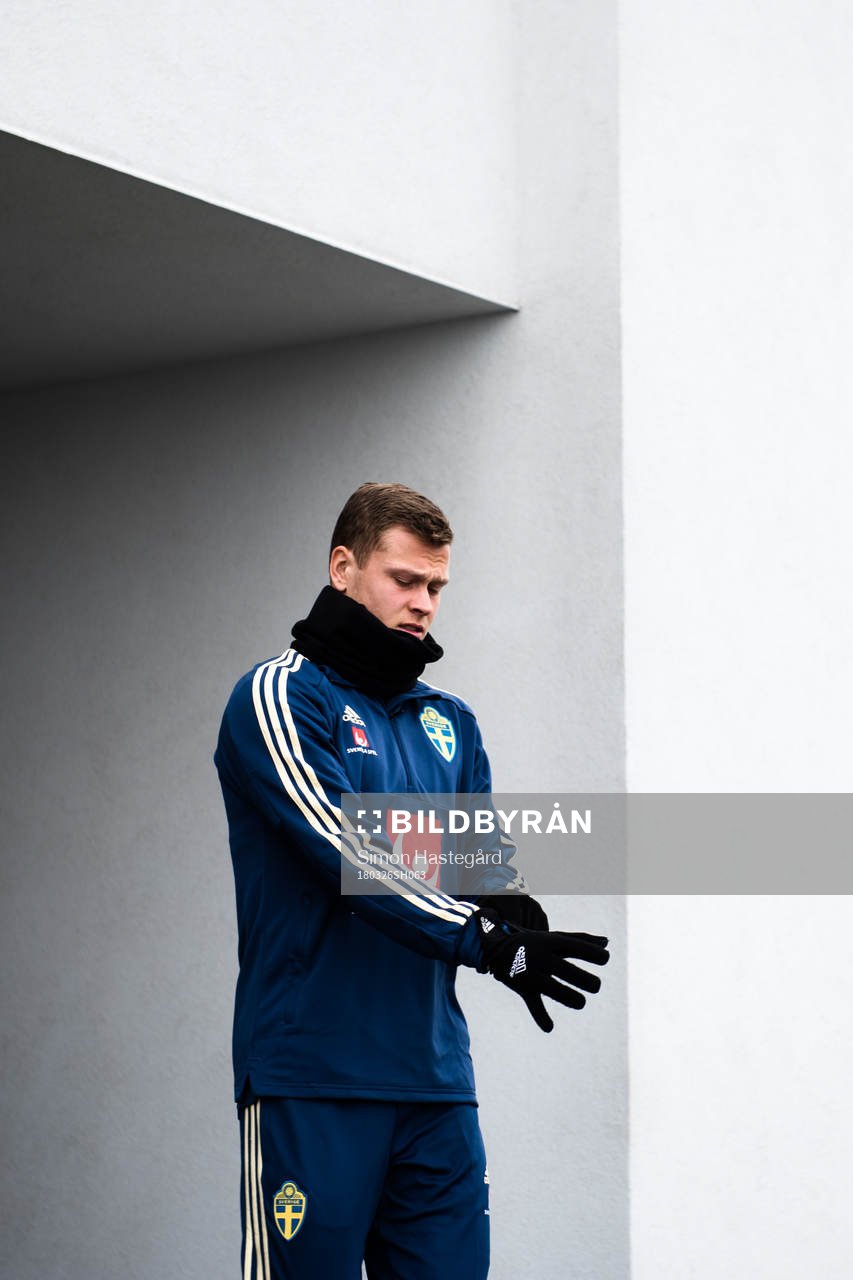 Viktor Claesson