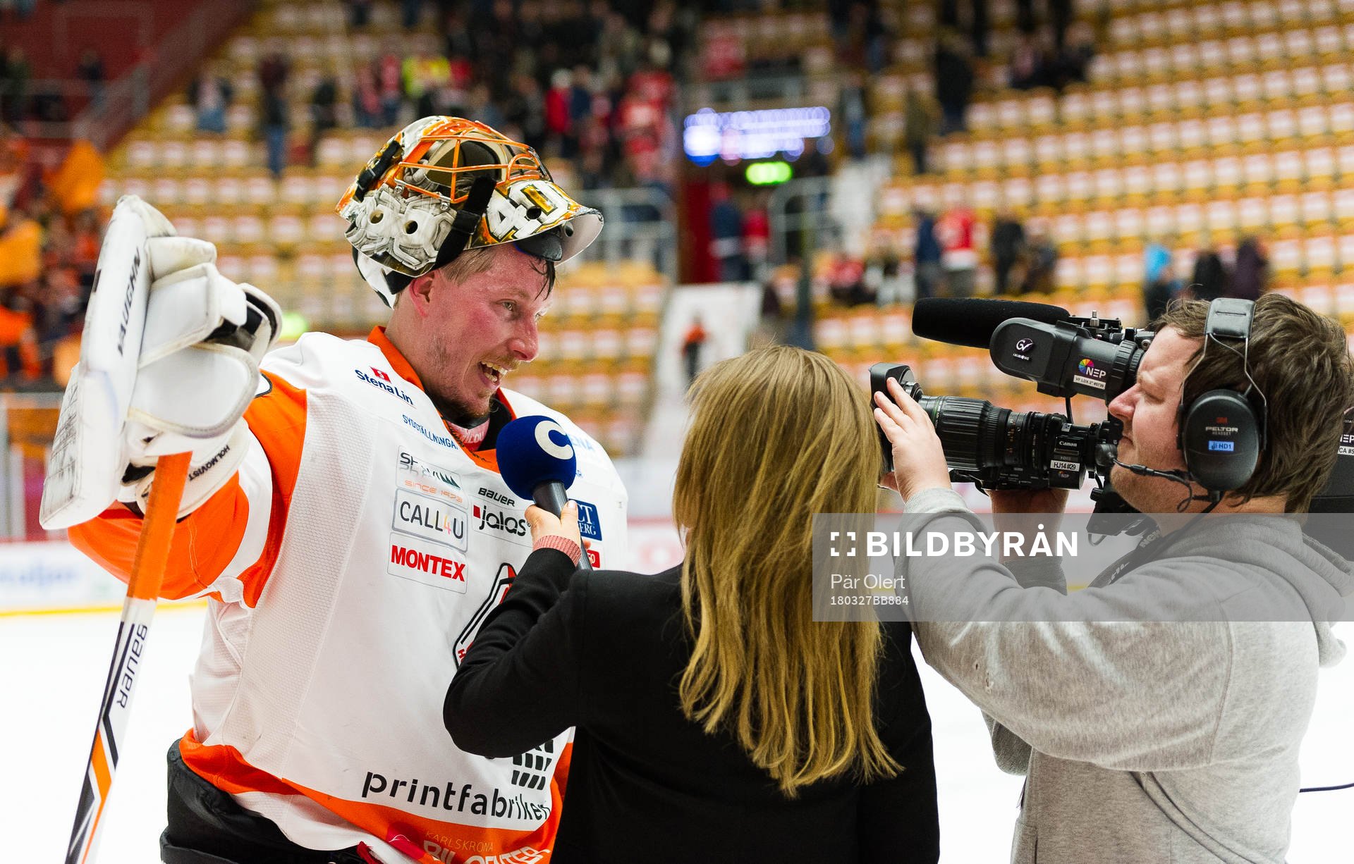 Karlskronas målvakt Johan Holmqvist i tv intervju