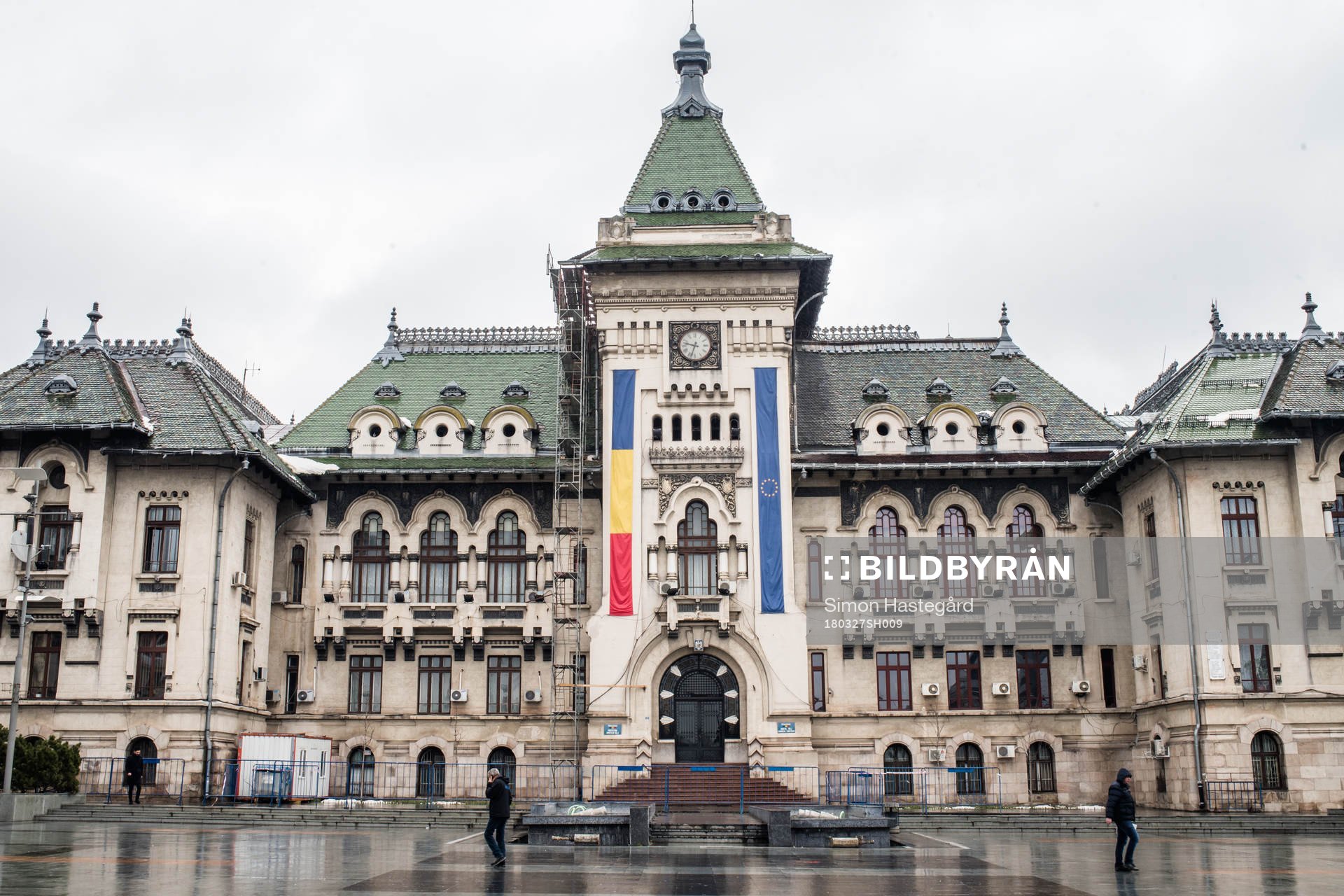 Palatul Administrativ Craiova inför Sveriges träningslandskamp mot Rumänien den 27 mars 2018 i Craiova.
