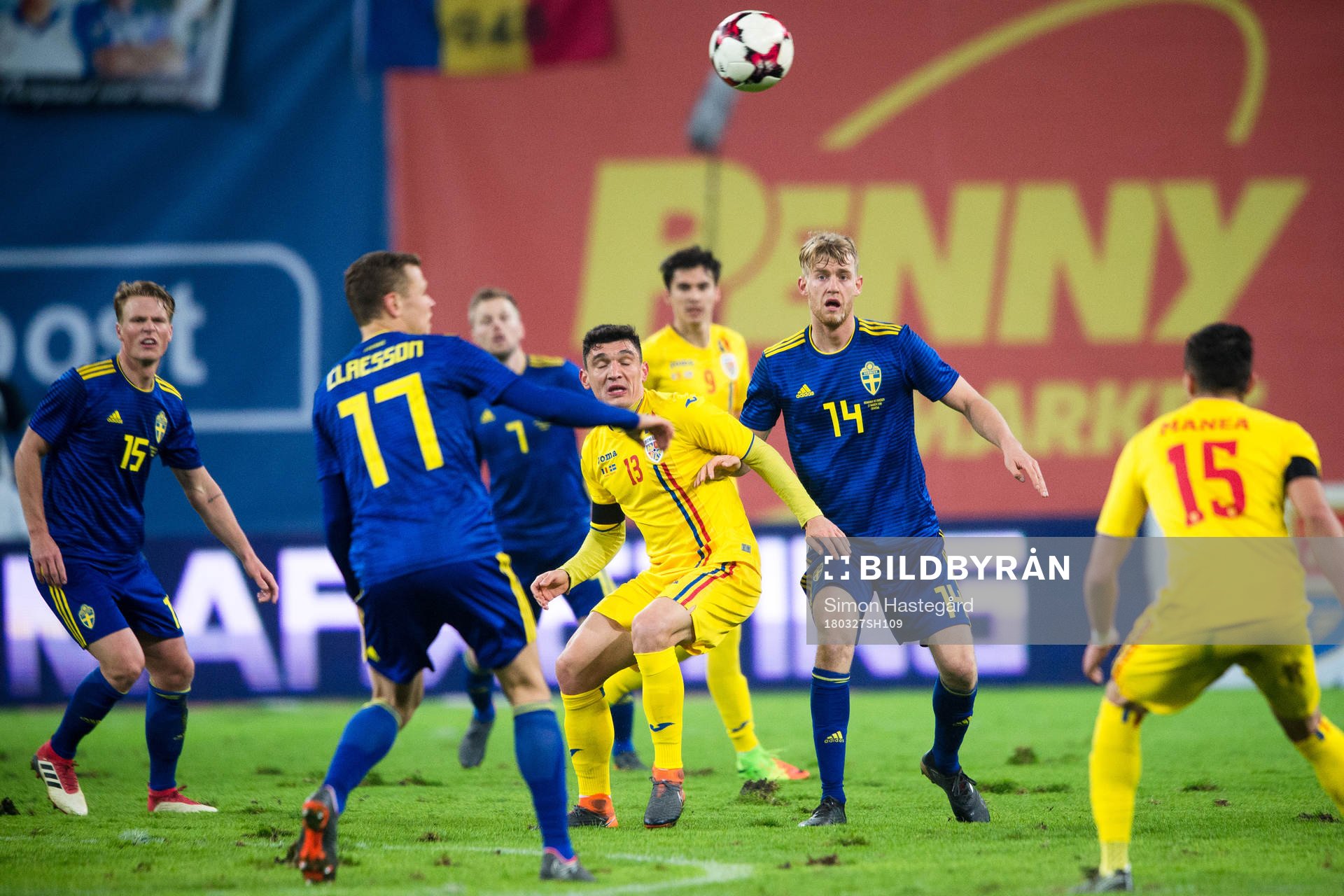 Sveriges Filip Helander och Rumäniens Claudiu Keseru