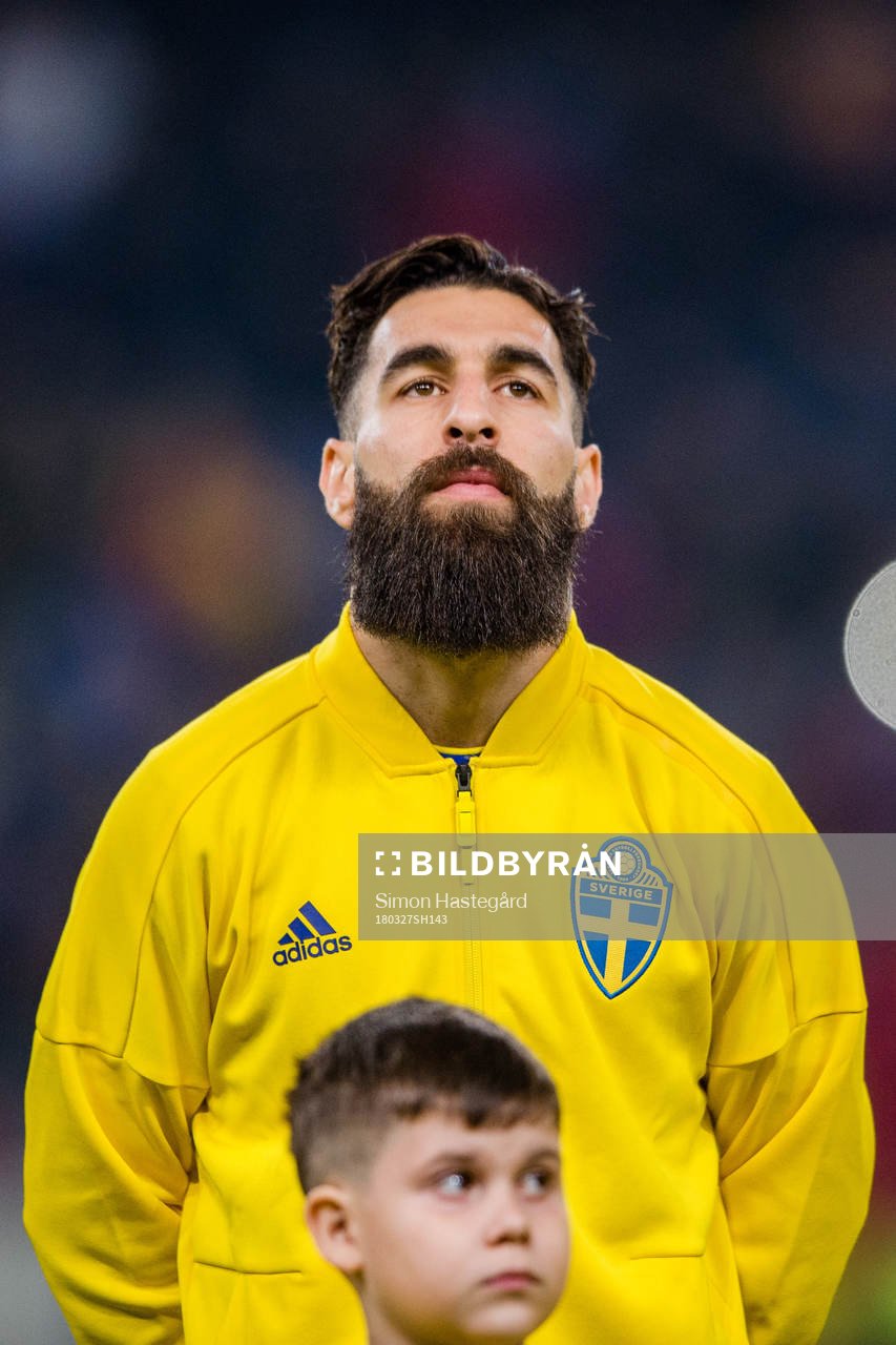 Sveriges Jimmy Durmaz före en träningslandskamp i fotboll