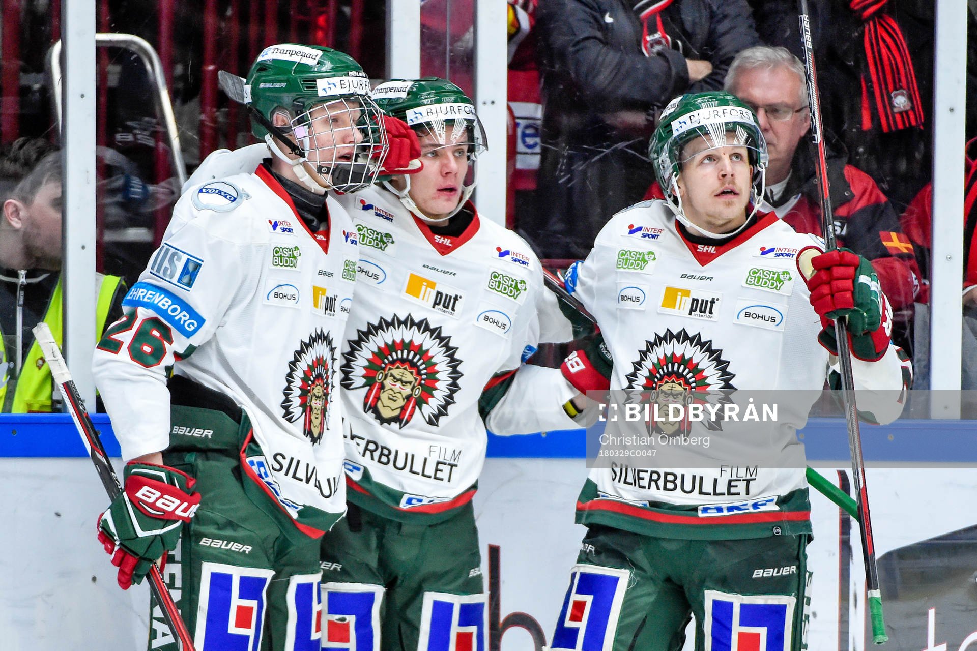 Frölundas Victor Olofsson jublar med lagkamrater